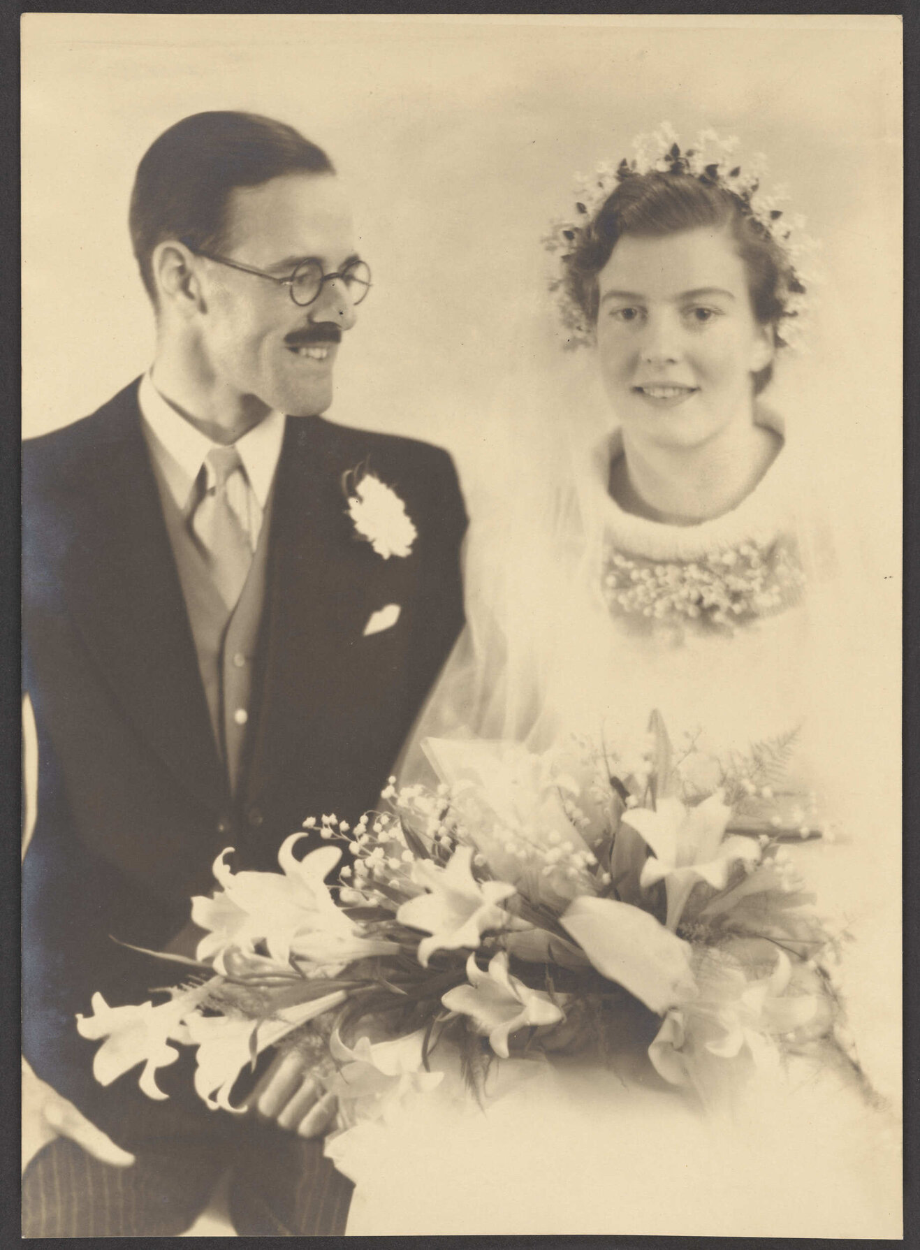 'Eunoe Thompson, wedding to Henry Stamers Smith'