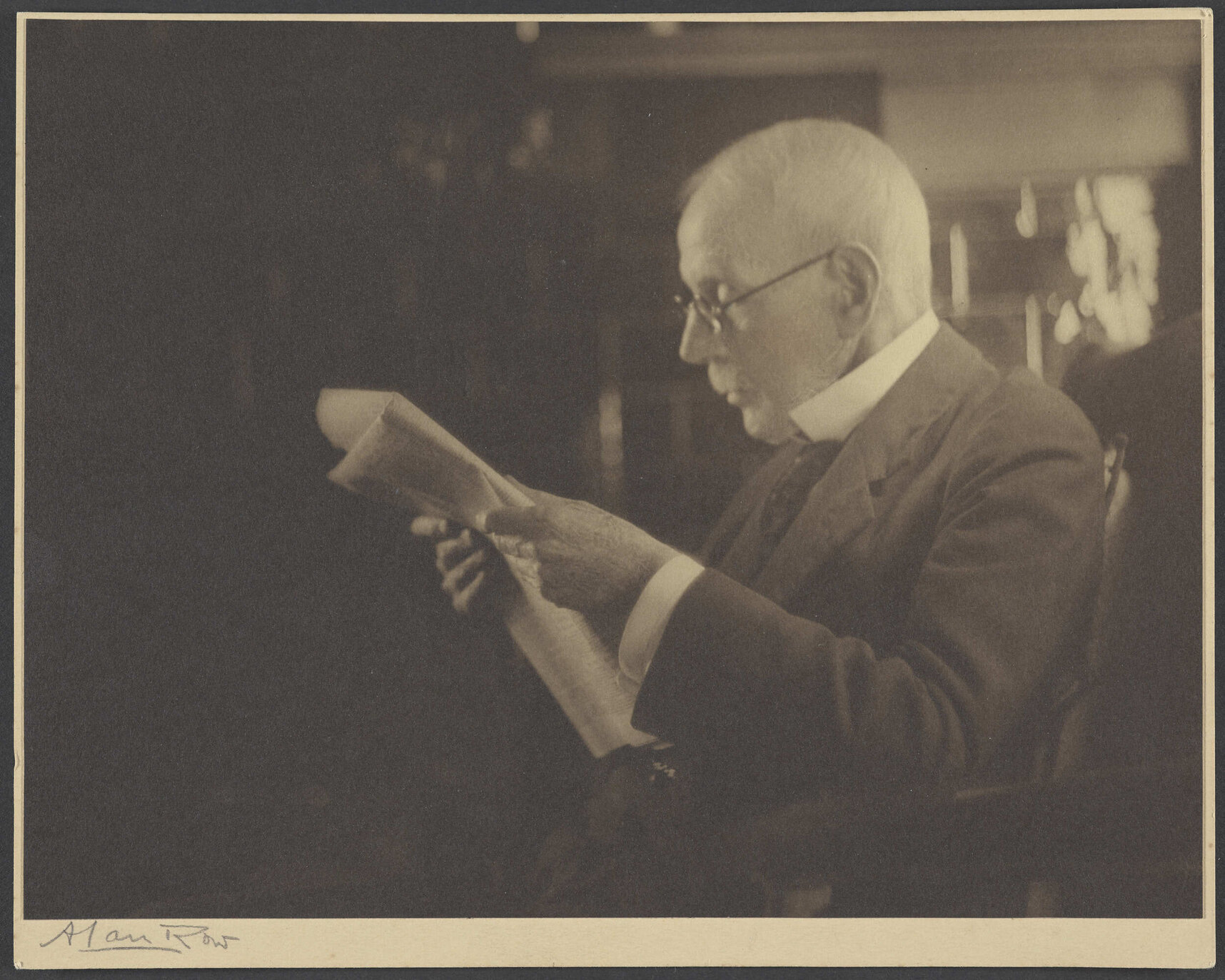  Hyam Hart