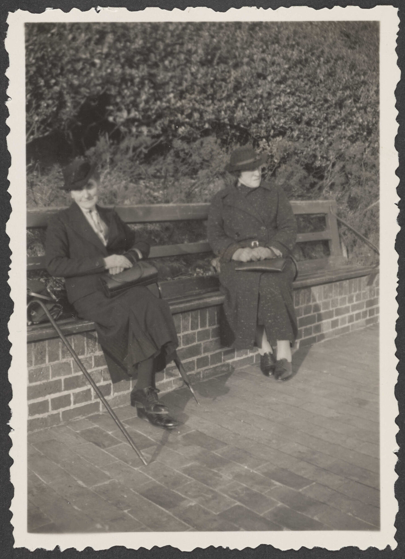 Agnes Barden and her sister