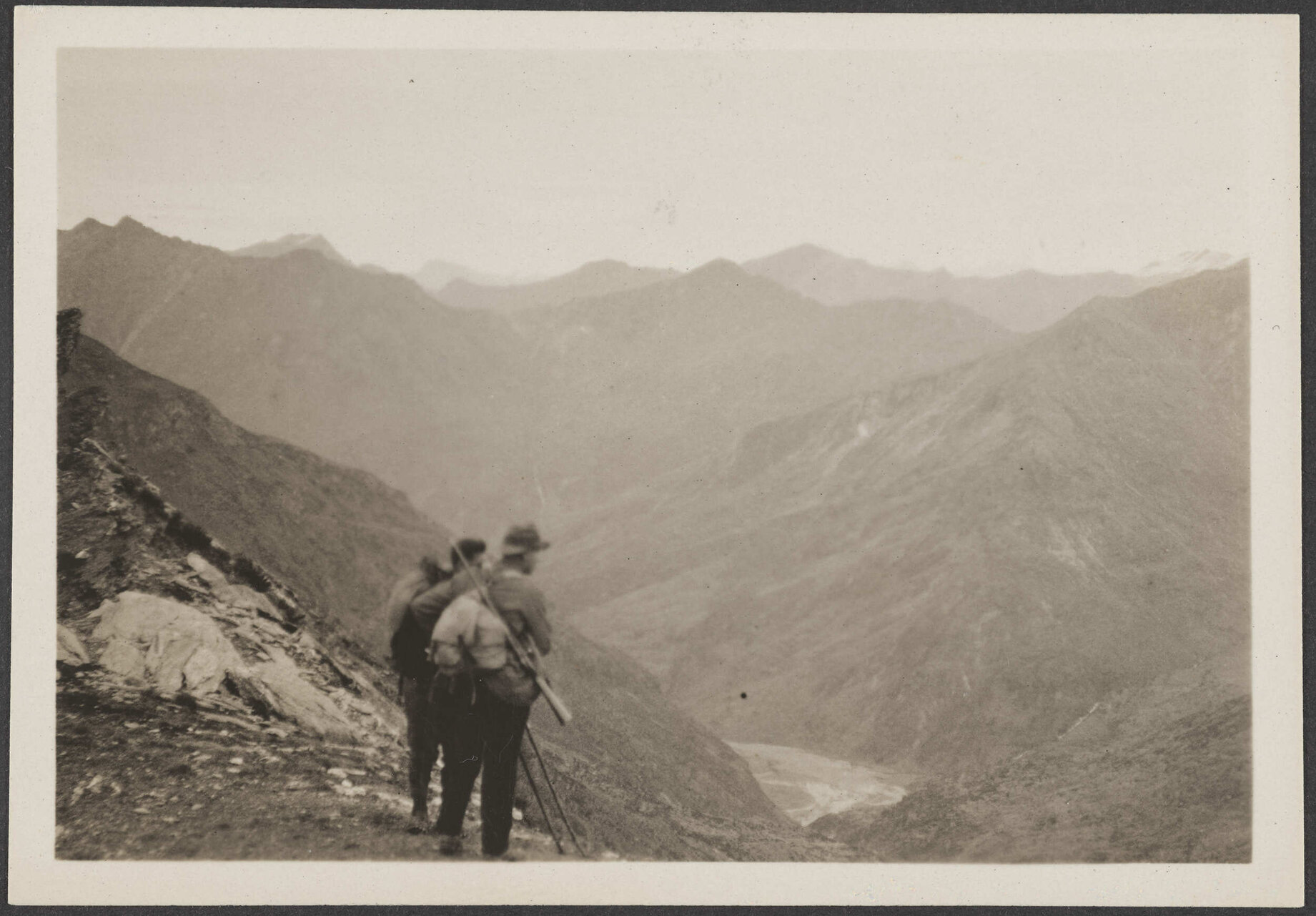 'From saddle view into Dykes'