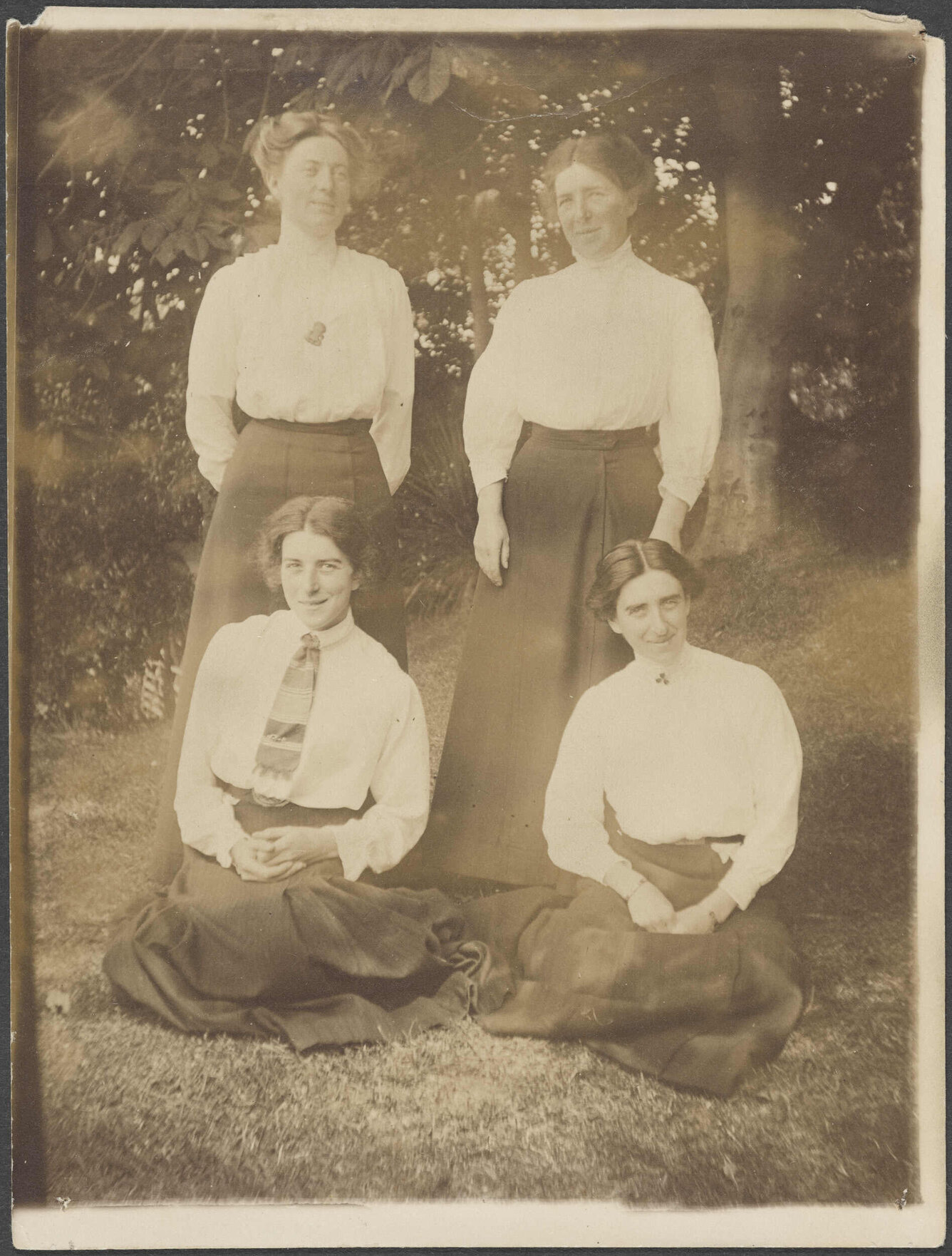 Helene Brasch and Emily, Kate, Sarah Fels