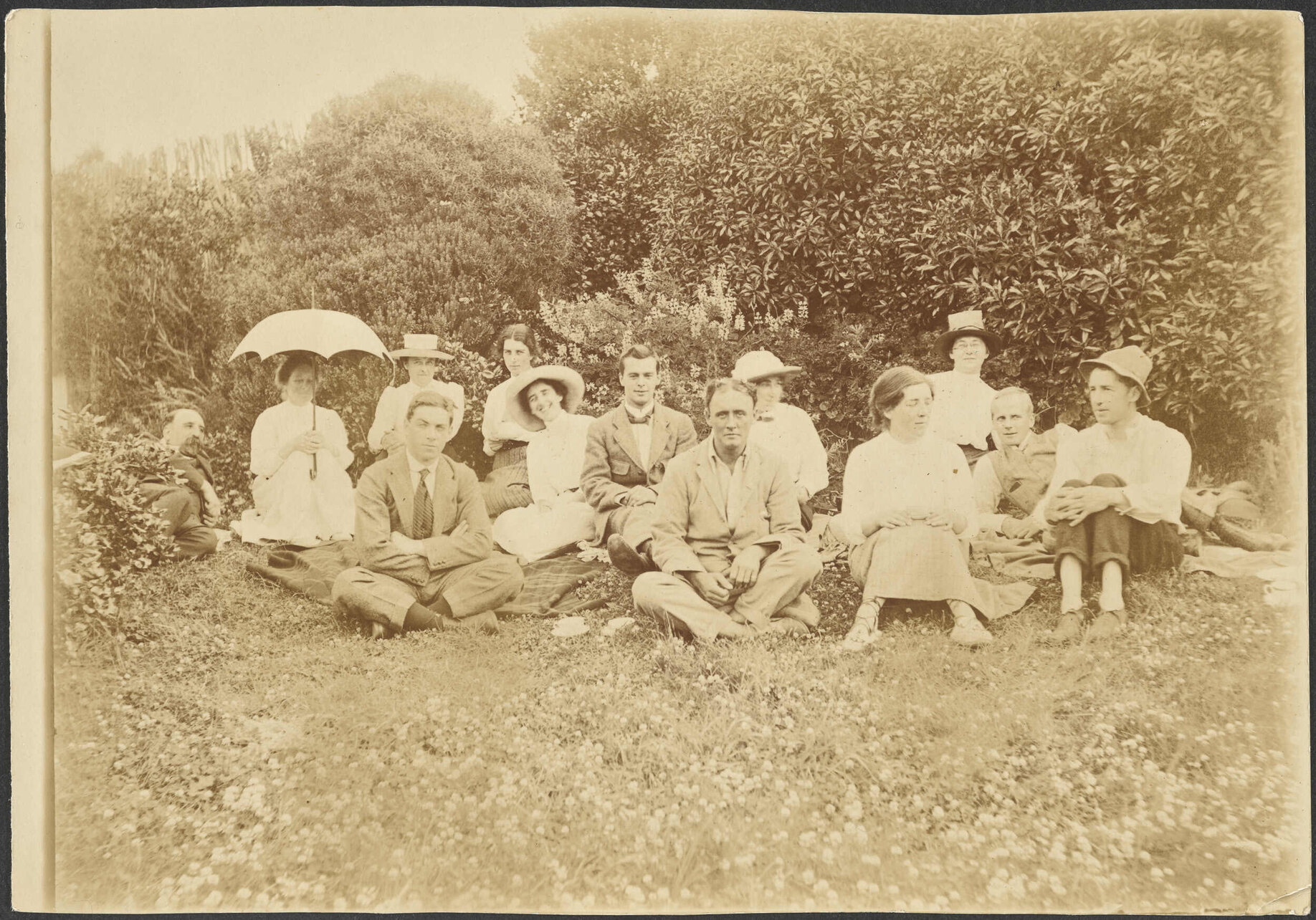'Karitane 1911-12. W.F, Grandmother, ? Todd, Kate Fels, Mother, Roland Todd, Bendix de Beer, Emily Fels, Dora de Beer,  Mary de Beer, H. B.'