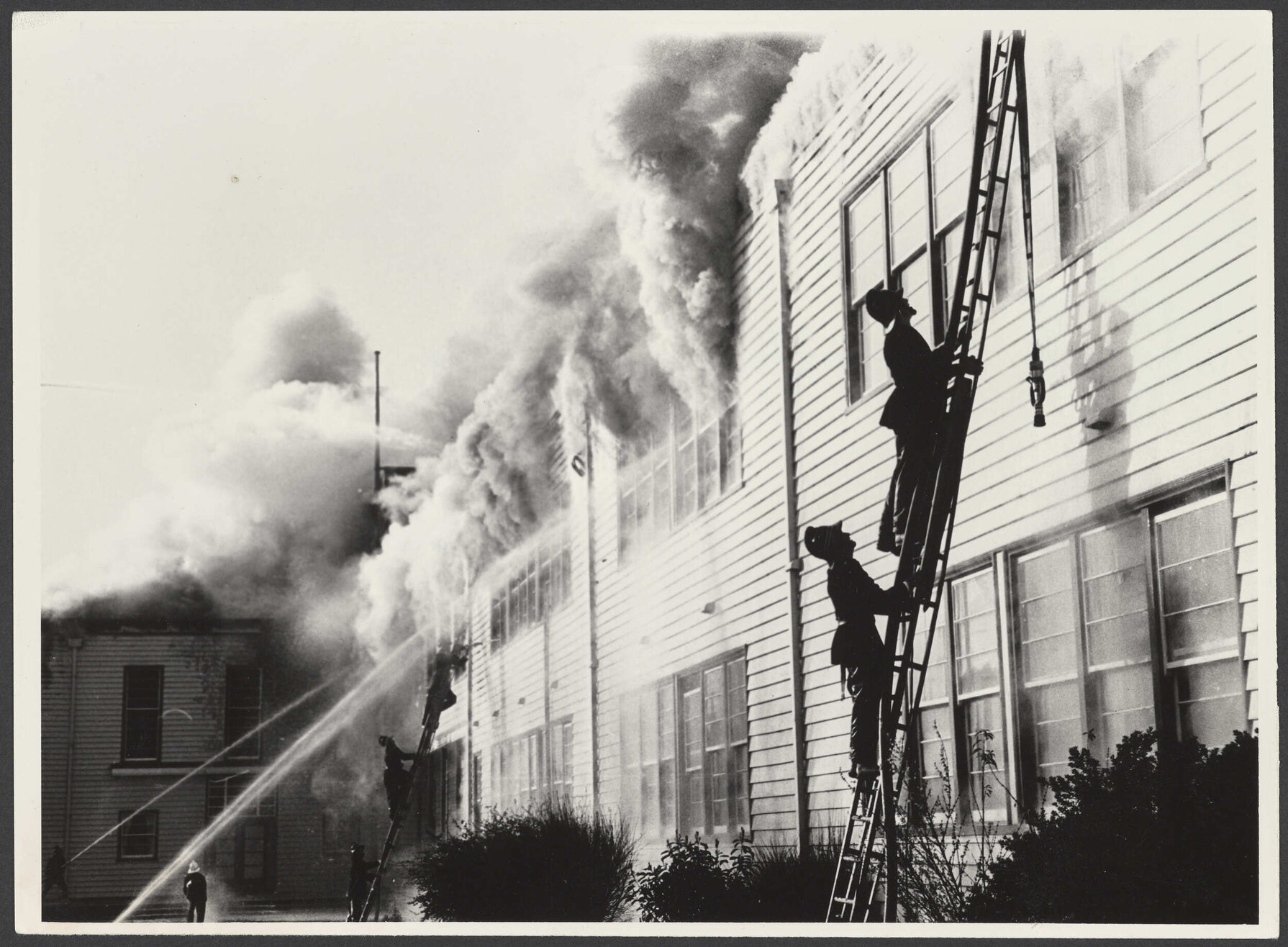 Fire at Dunedin Teachers' College 