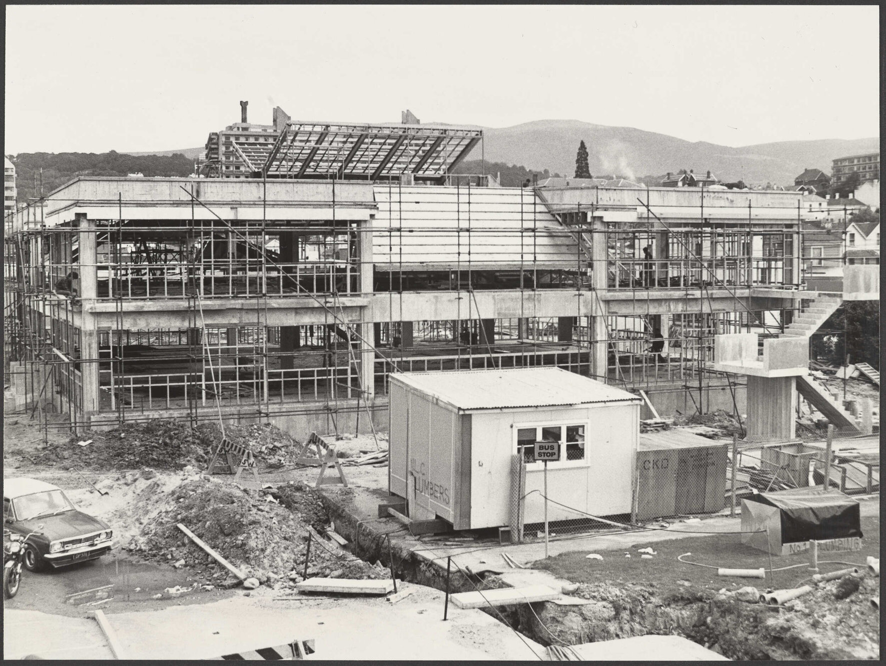 Robertson Library under construction