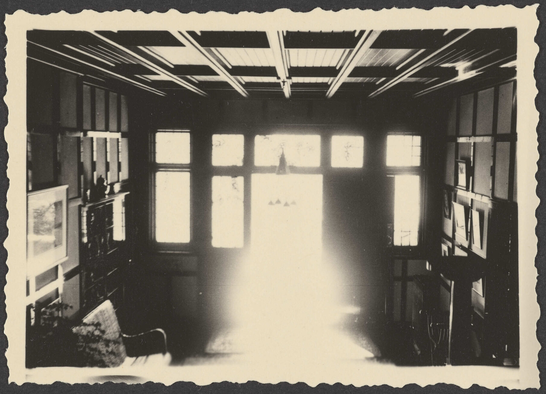 Front door from entrance hall at Manono