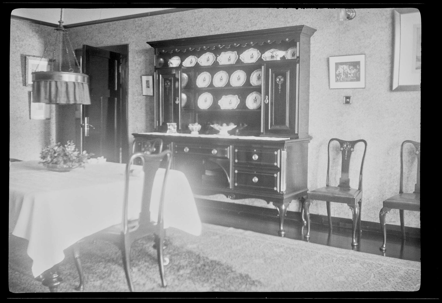 Dining room at Manono