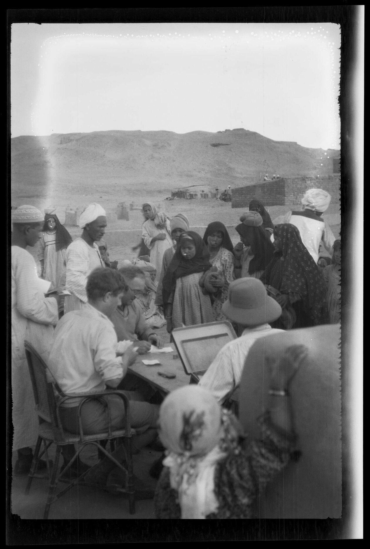 Scene on payday, Tell el Amarna