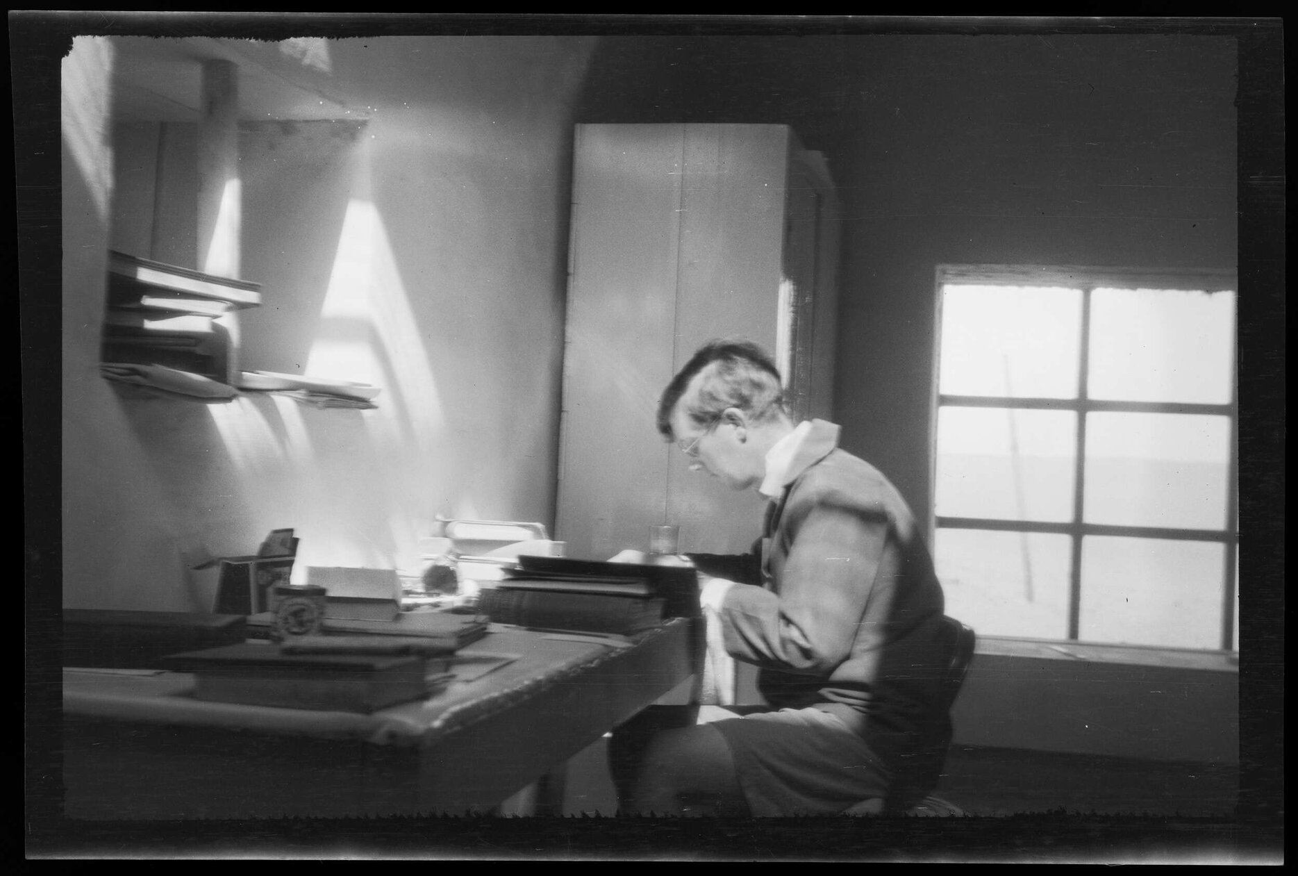 Colin Roberts at Kom Aushim