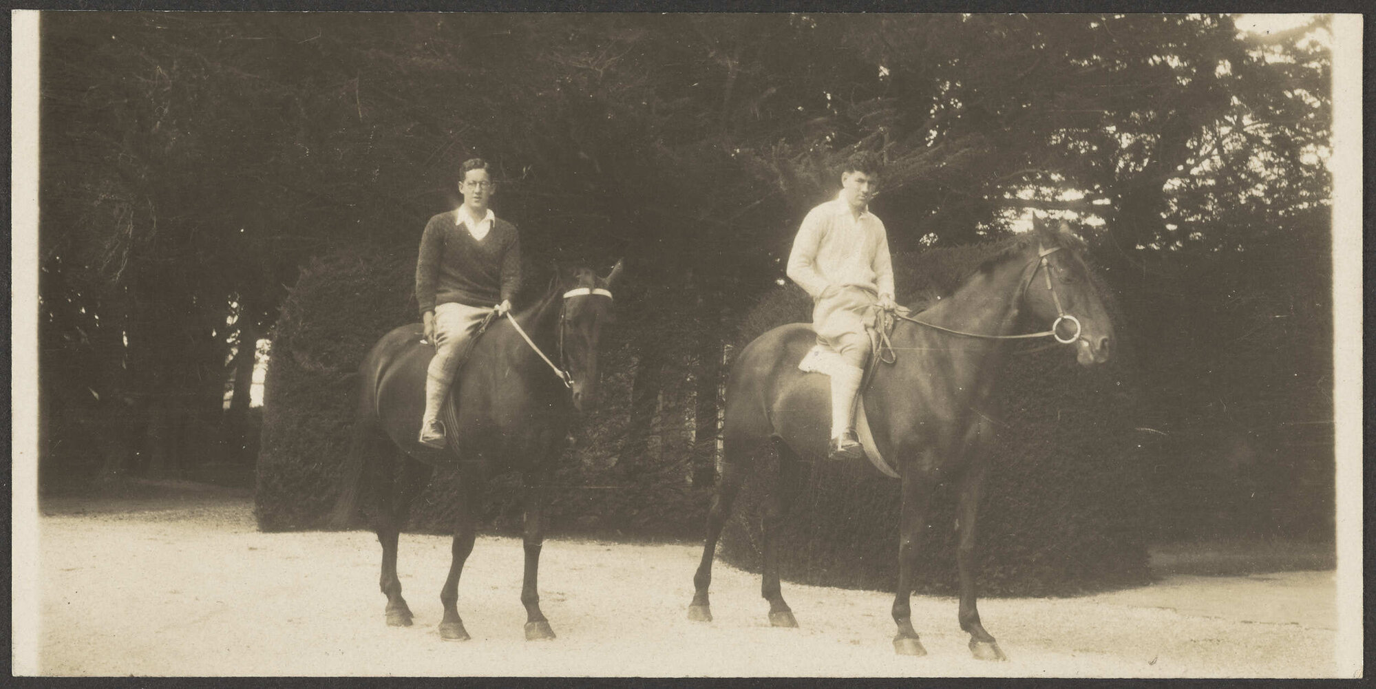 Ian Milner and James Bertram on horses