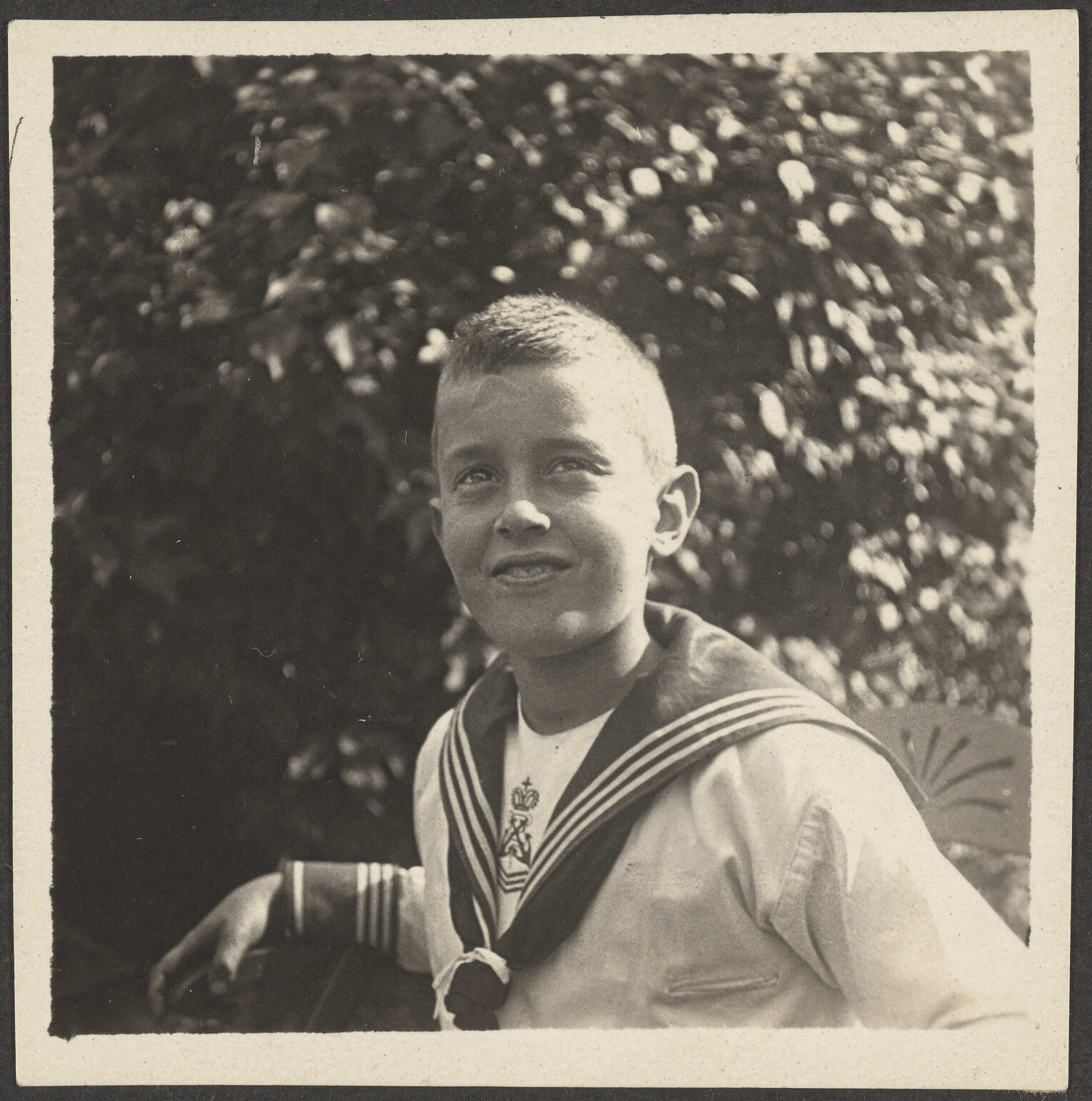 'Erik Hallenstein 9 1/2 years'