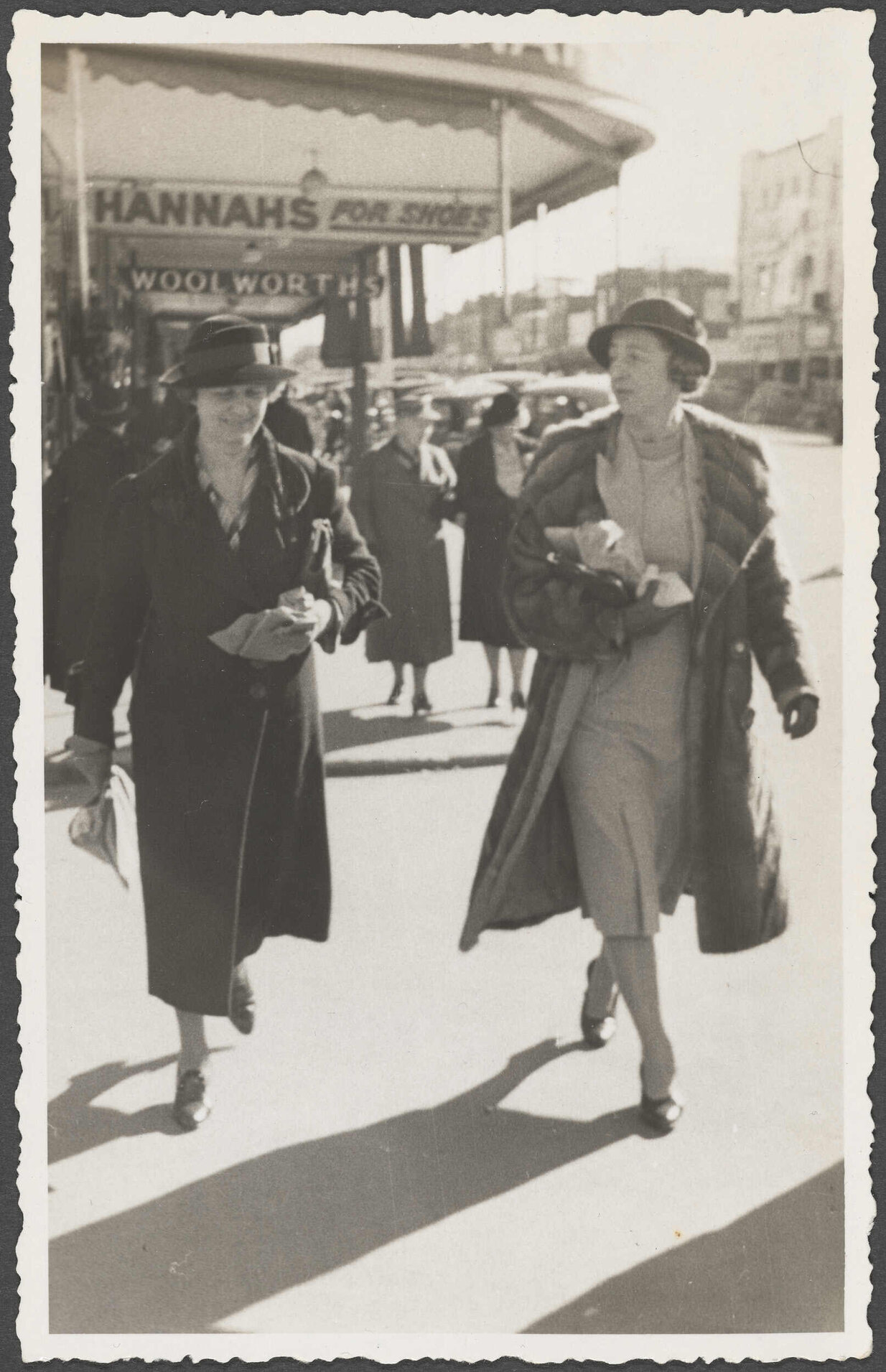 Jane McCartney and unidentified woman 