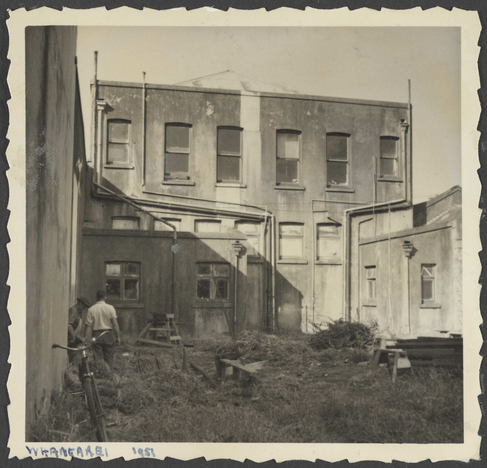 Rear of Hallenstein Brothers branch premises, Whangārei