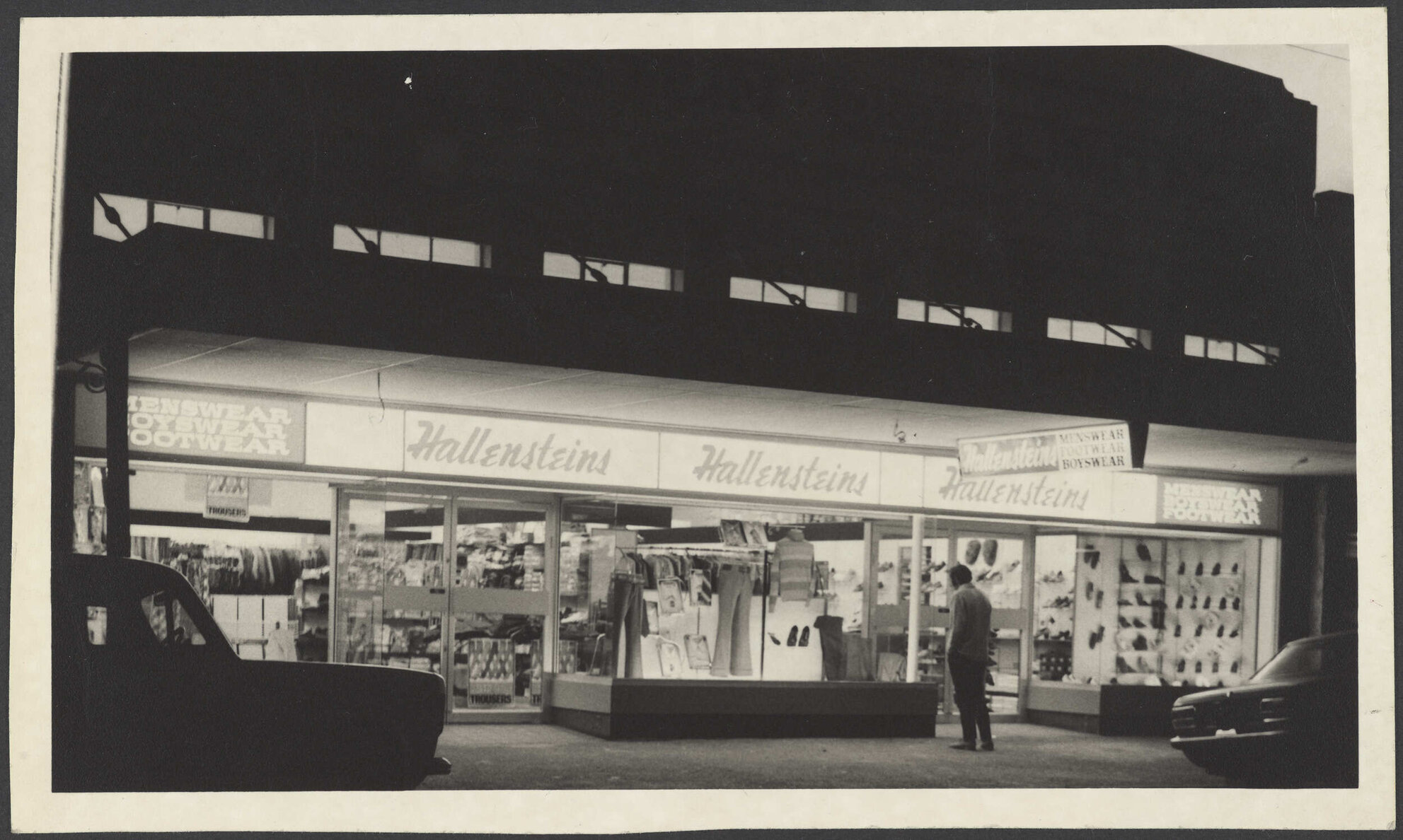Hallensteins branch premises at night, Westport