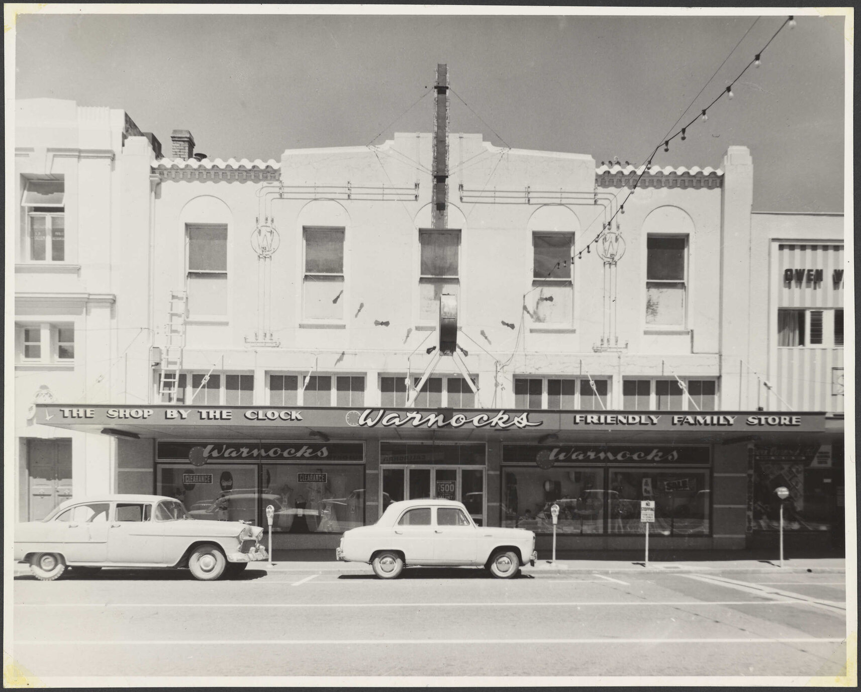 Warnocks Drapery, Whanganui