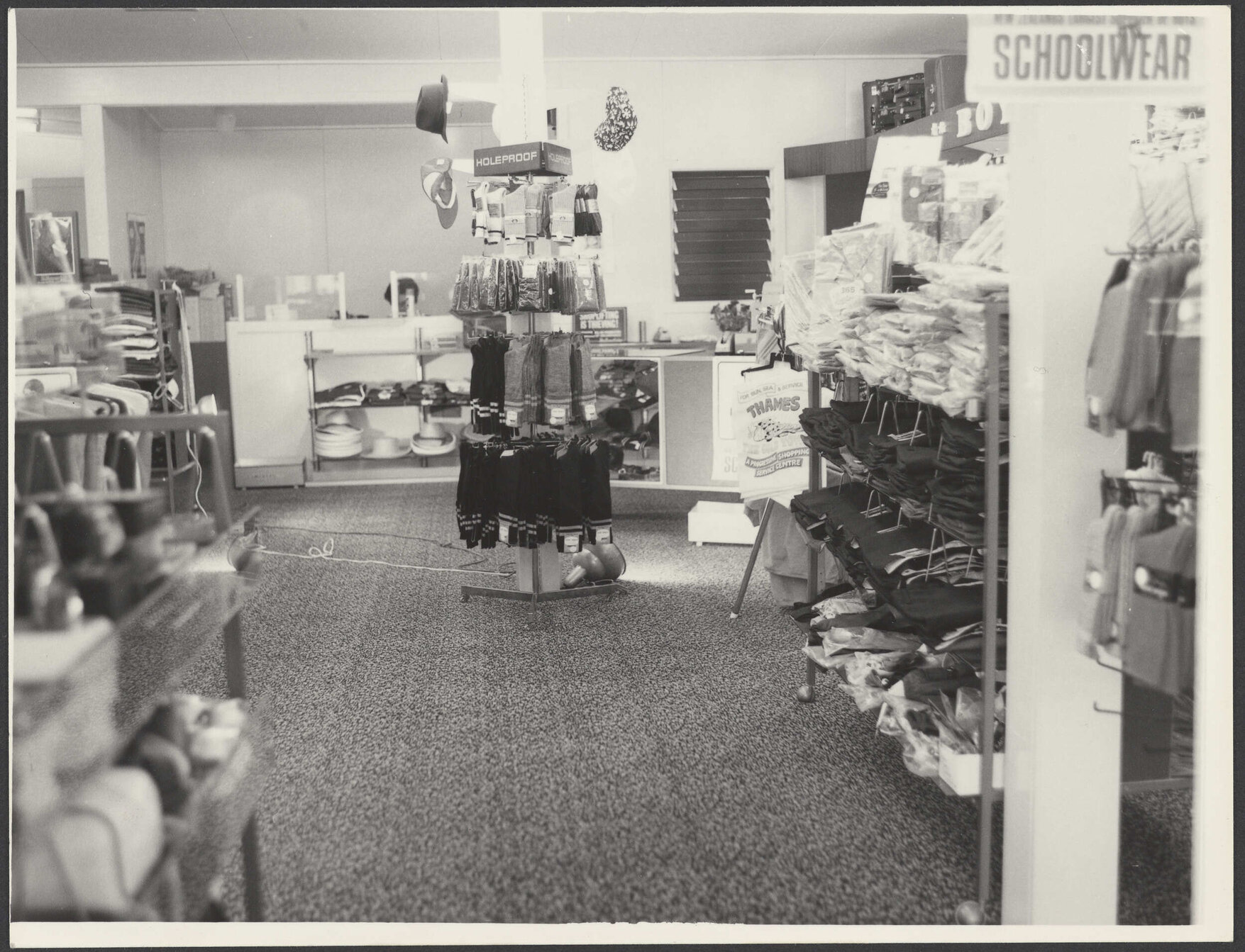 Hallensteins store interior, Thames