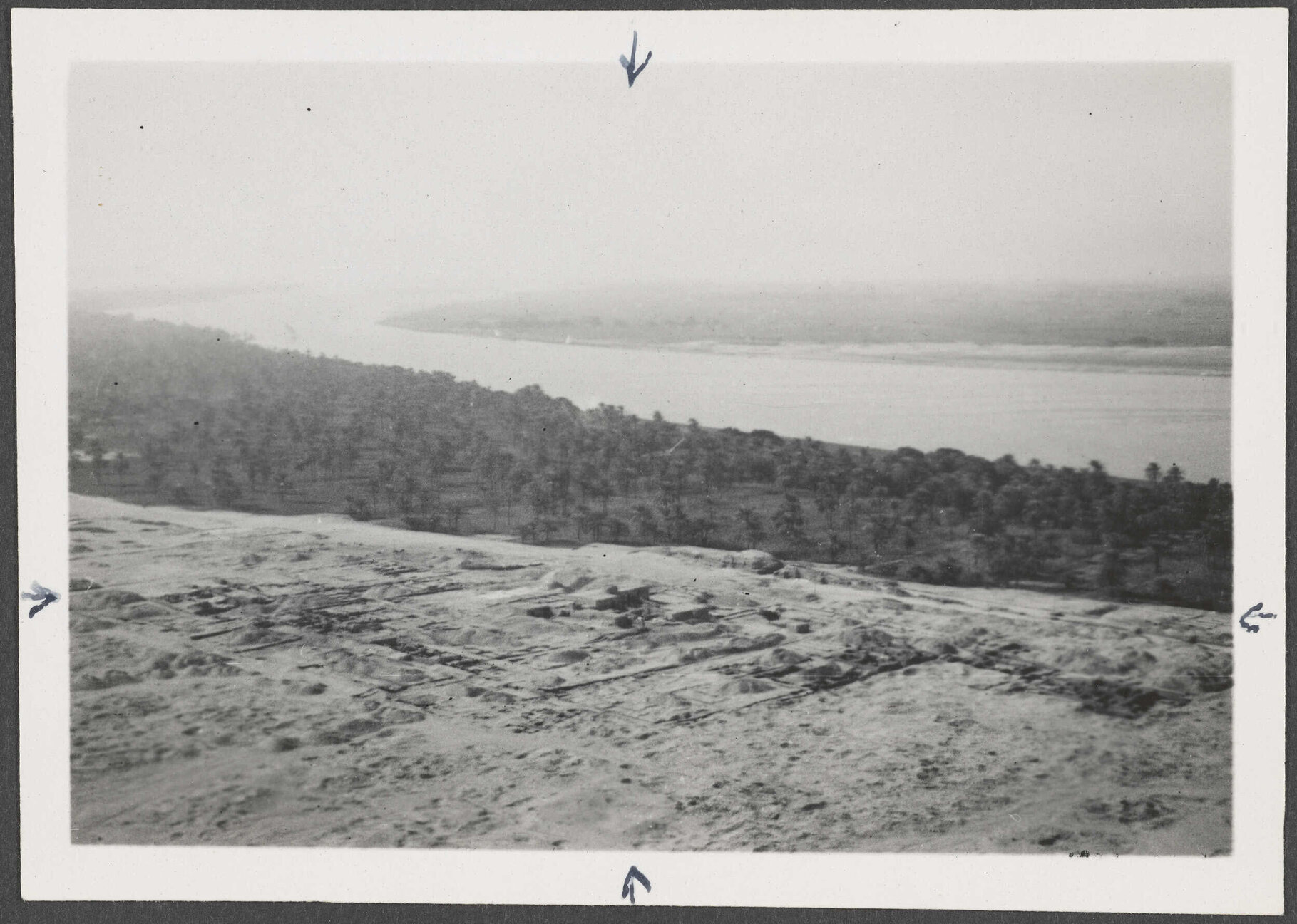 Landscape photograph with the North House in the middle