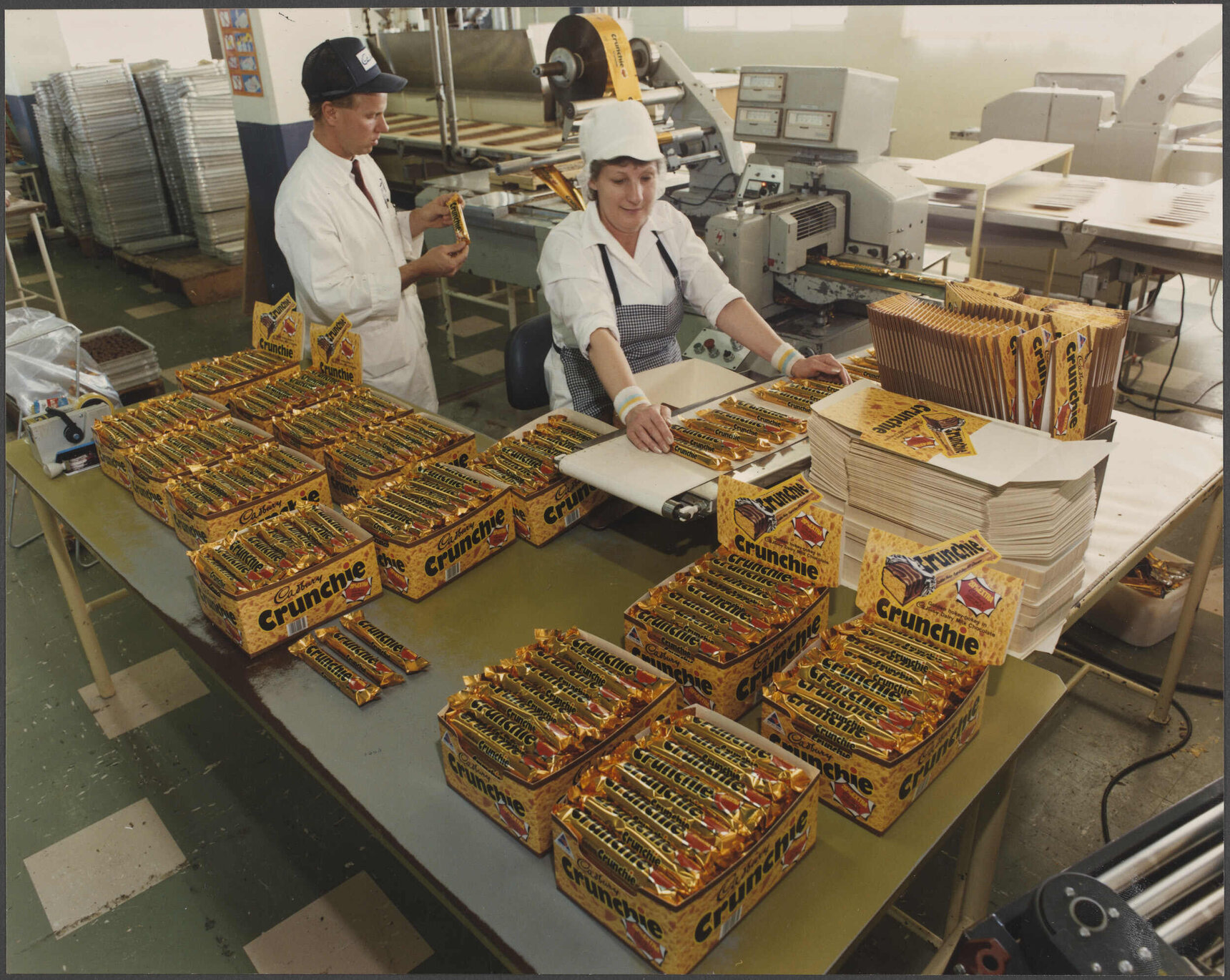 Cadbury Crunchie packing 