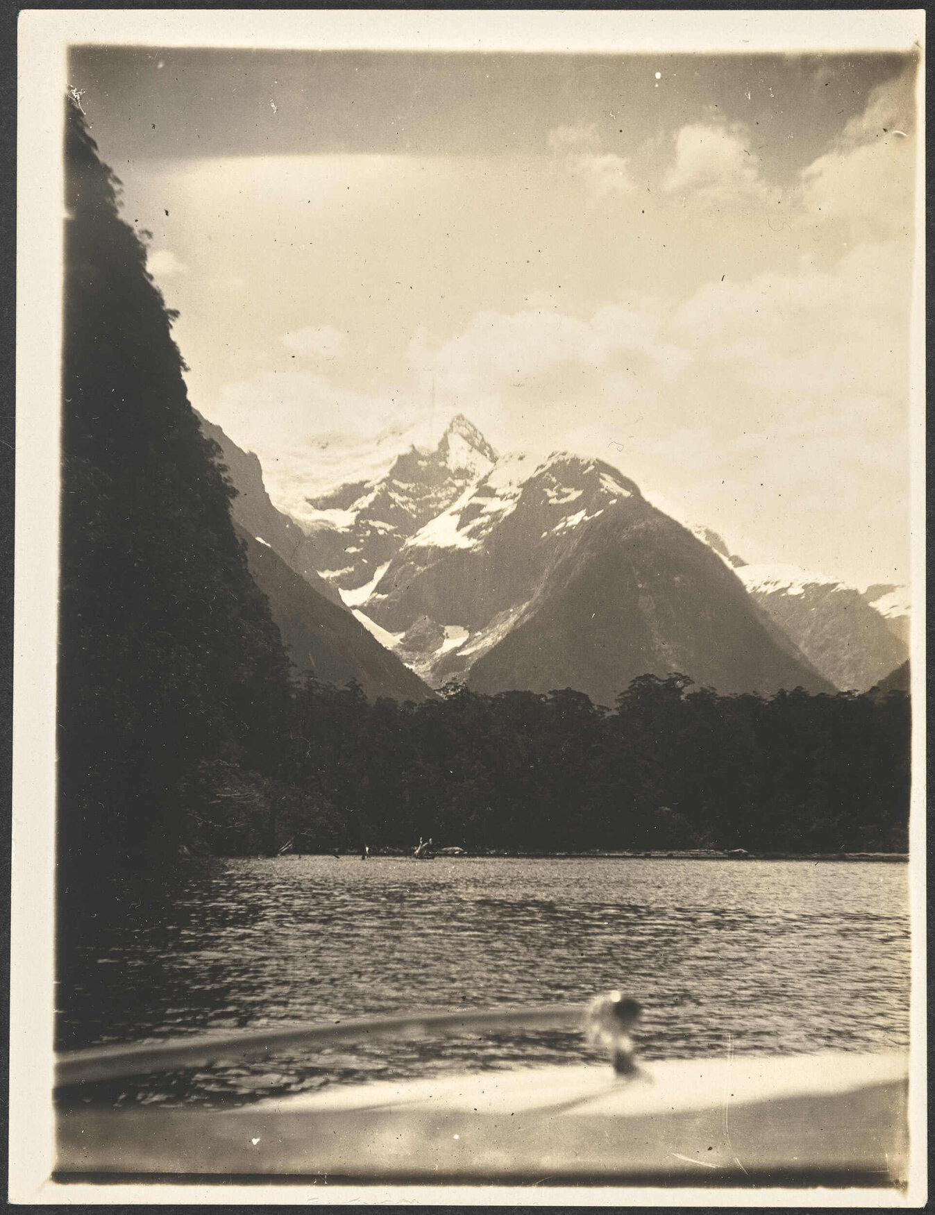 'Pembroke, Milford taken by Harold'