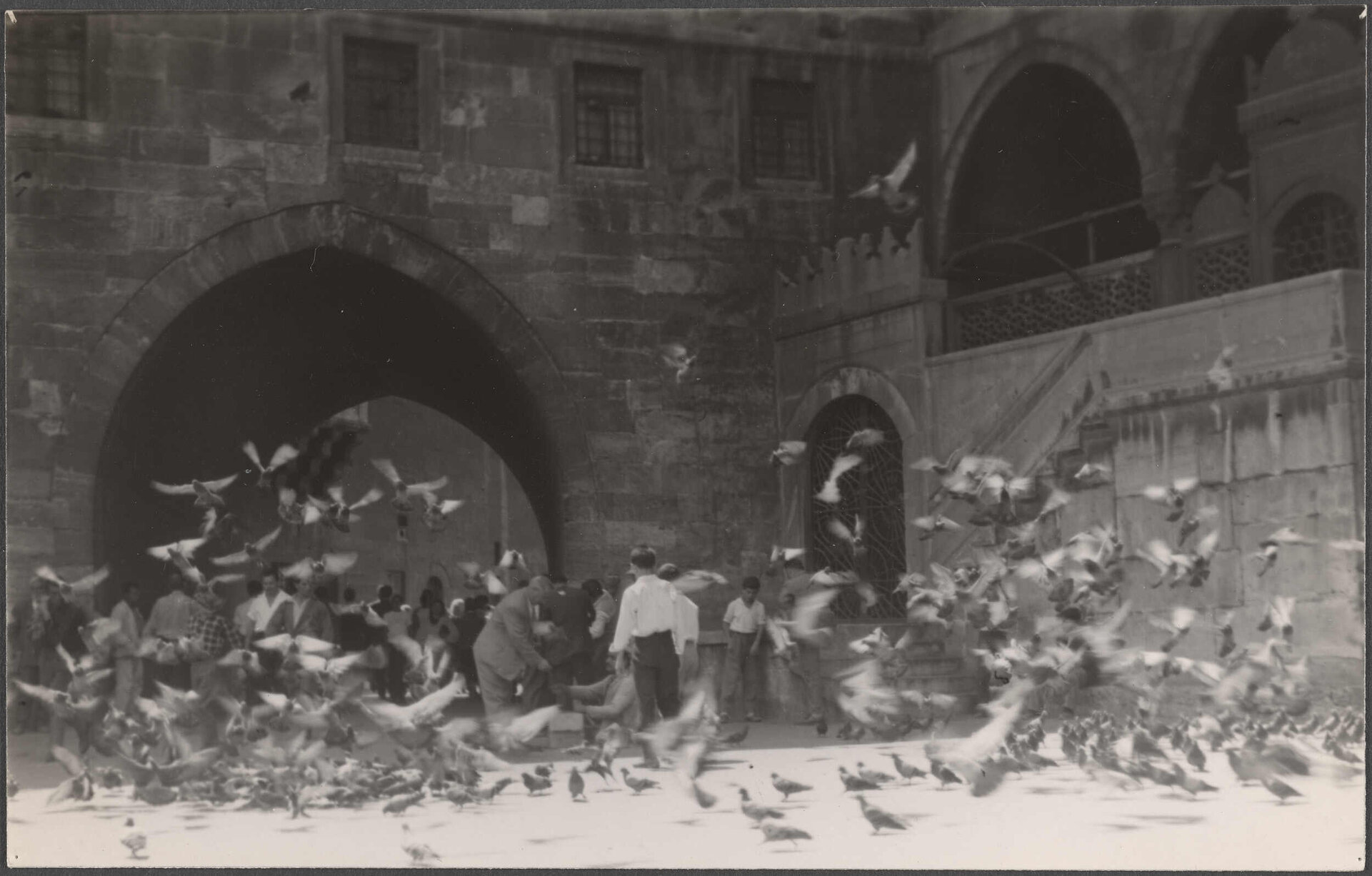 Forecourt of the Yeni Cami