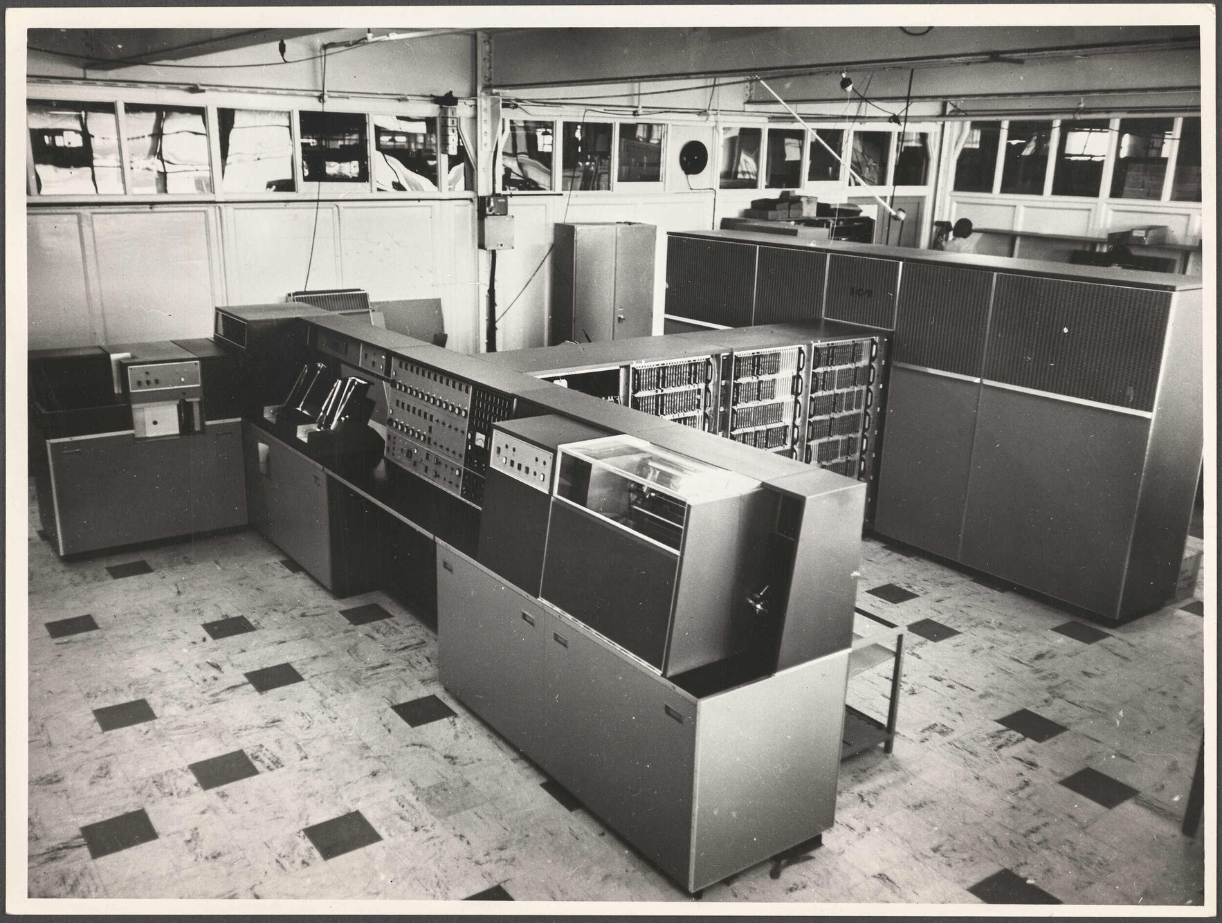 Cadbury Fry Hudson ICT 1301 computer