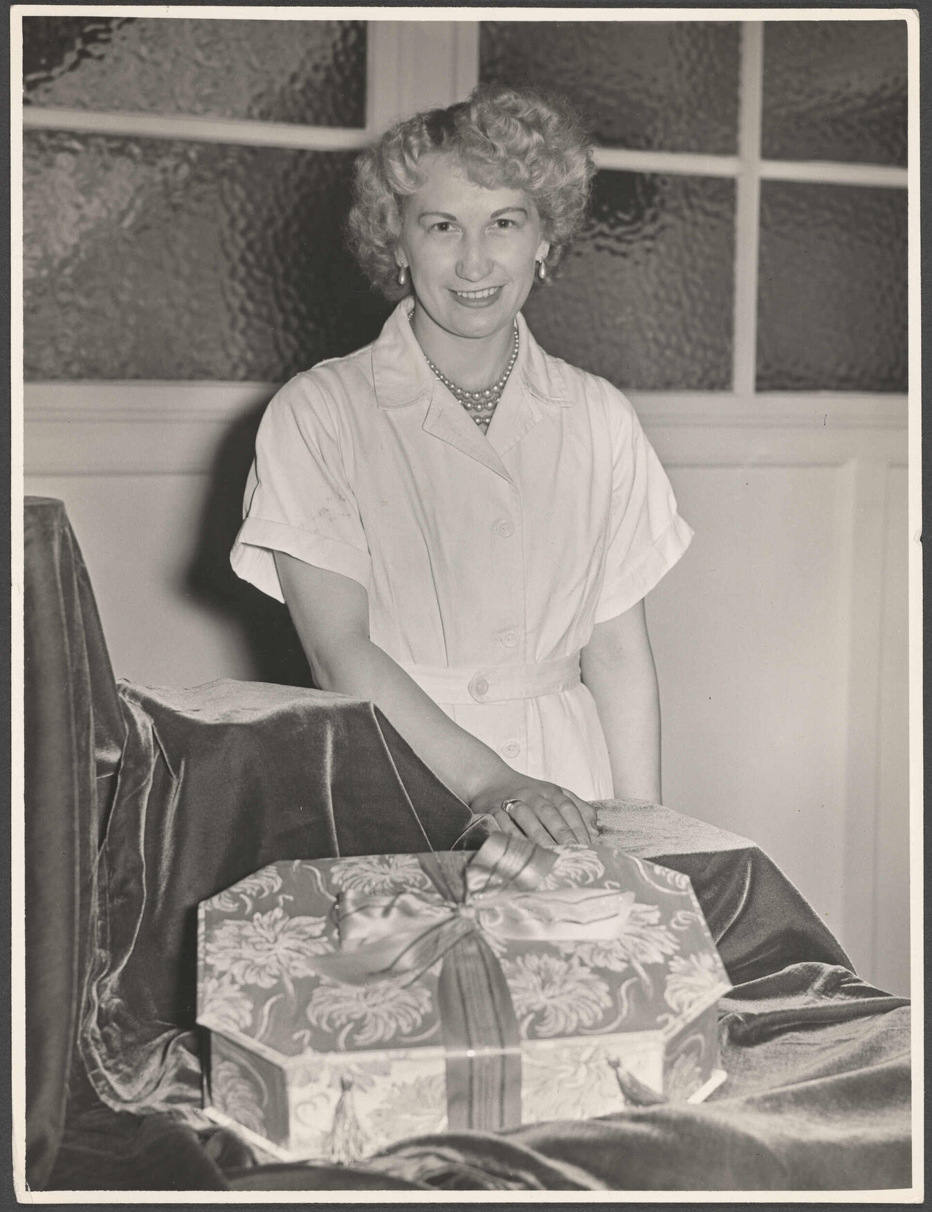 Noeline Wilkie with special presentation casket of chocolates