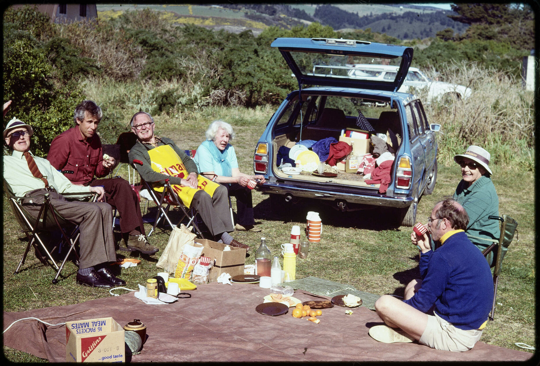  The Walsh and Hanan families on a picnic at Warrington 
