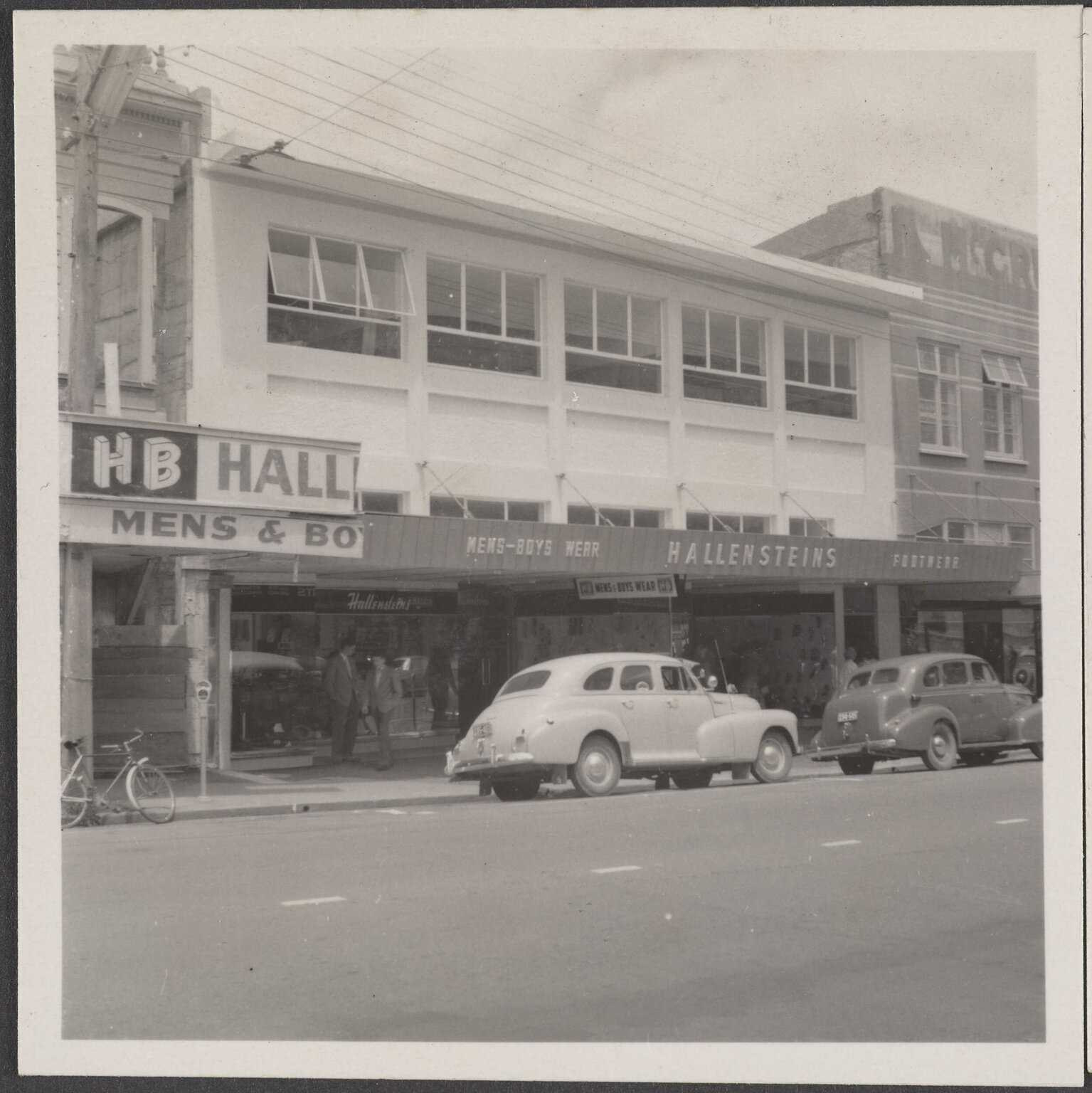 Hallensteins branch premises, New Plymouth
