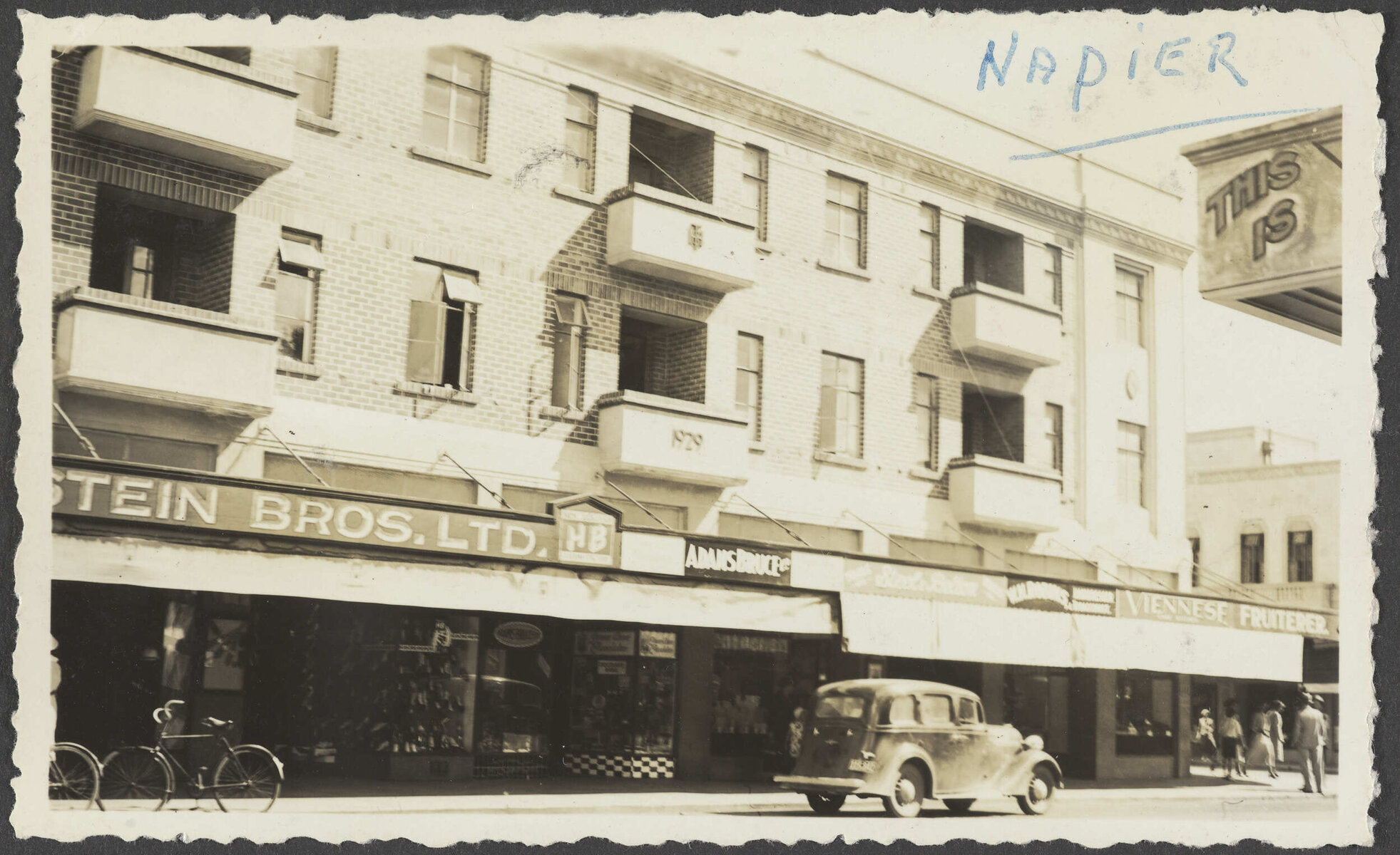 Hallenstein Brothers branch premises, Napier