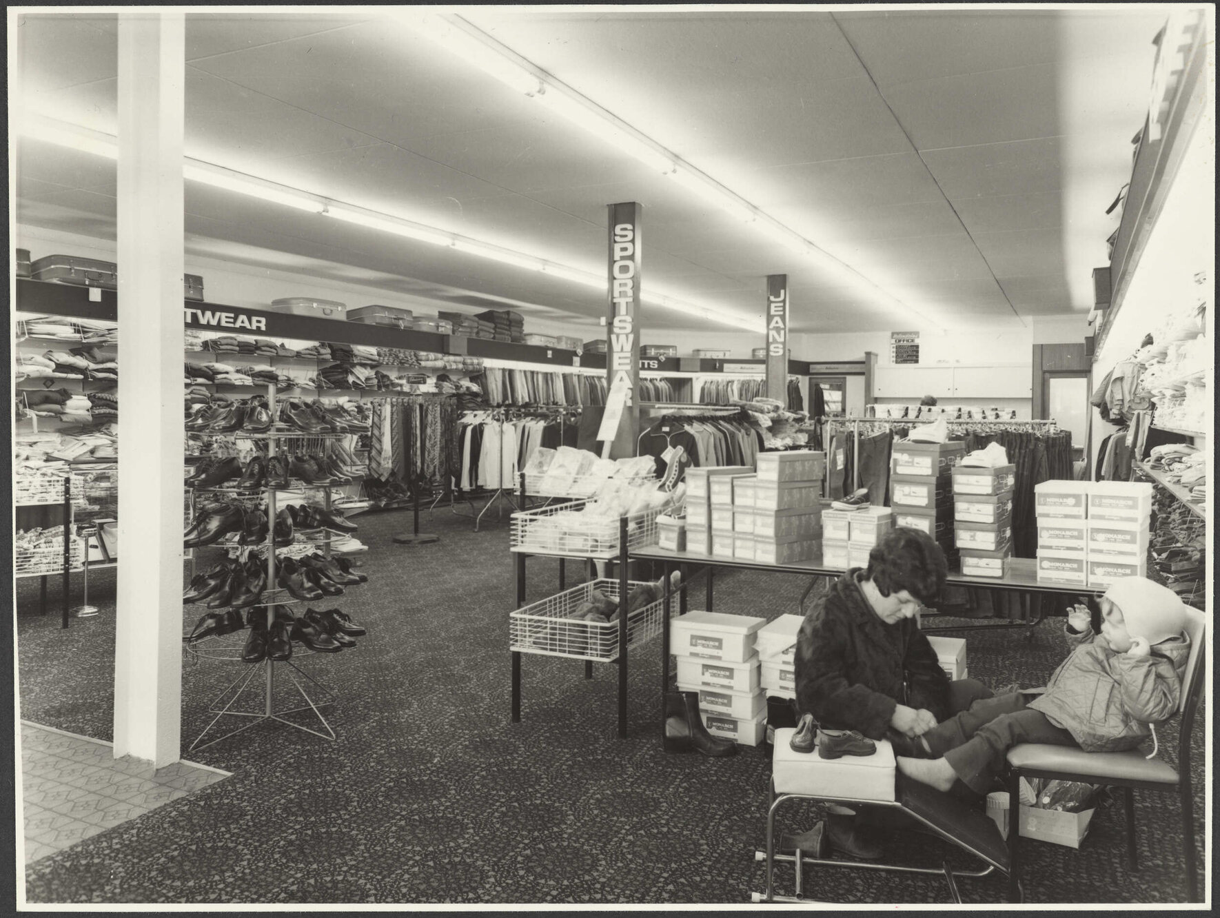 Hallensteins store interior, Mosgiel
