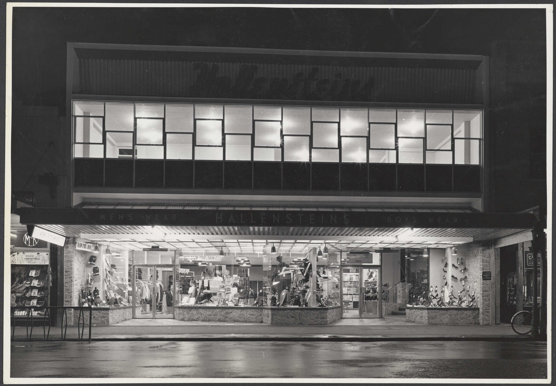 Hallensteins branch premises, Hāwera, at night