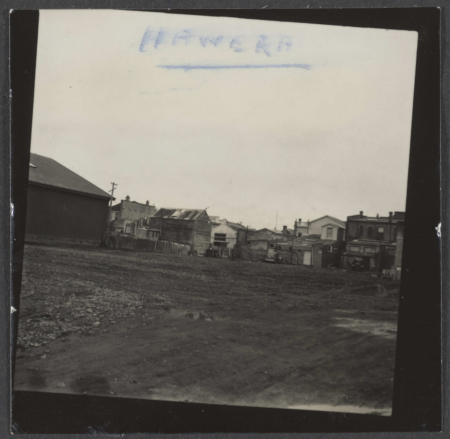 Site at rear of Hallensteins branch premises, Hāwera 