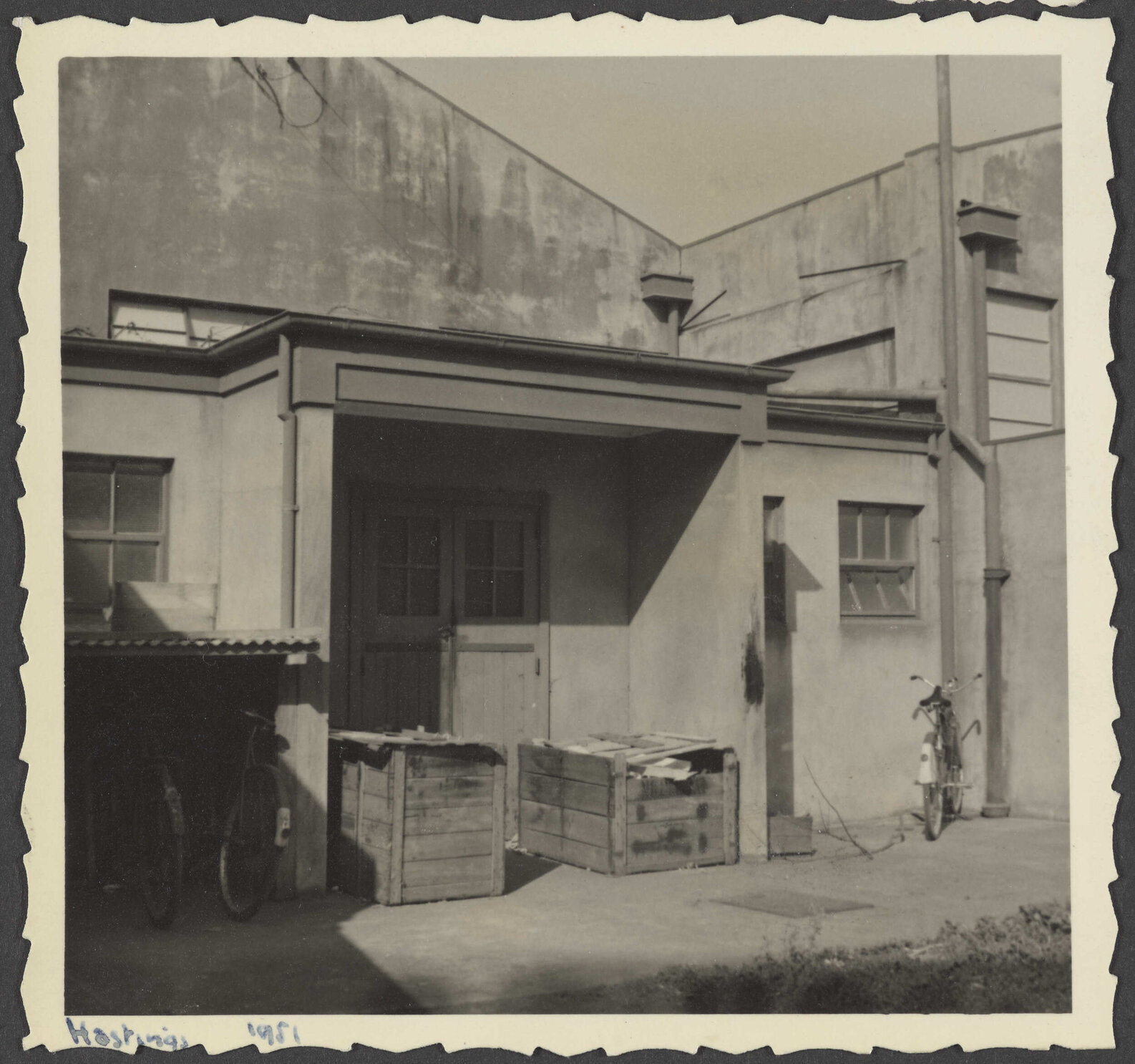 Rear of Hallenstein Brothers branch premises, Hastings