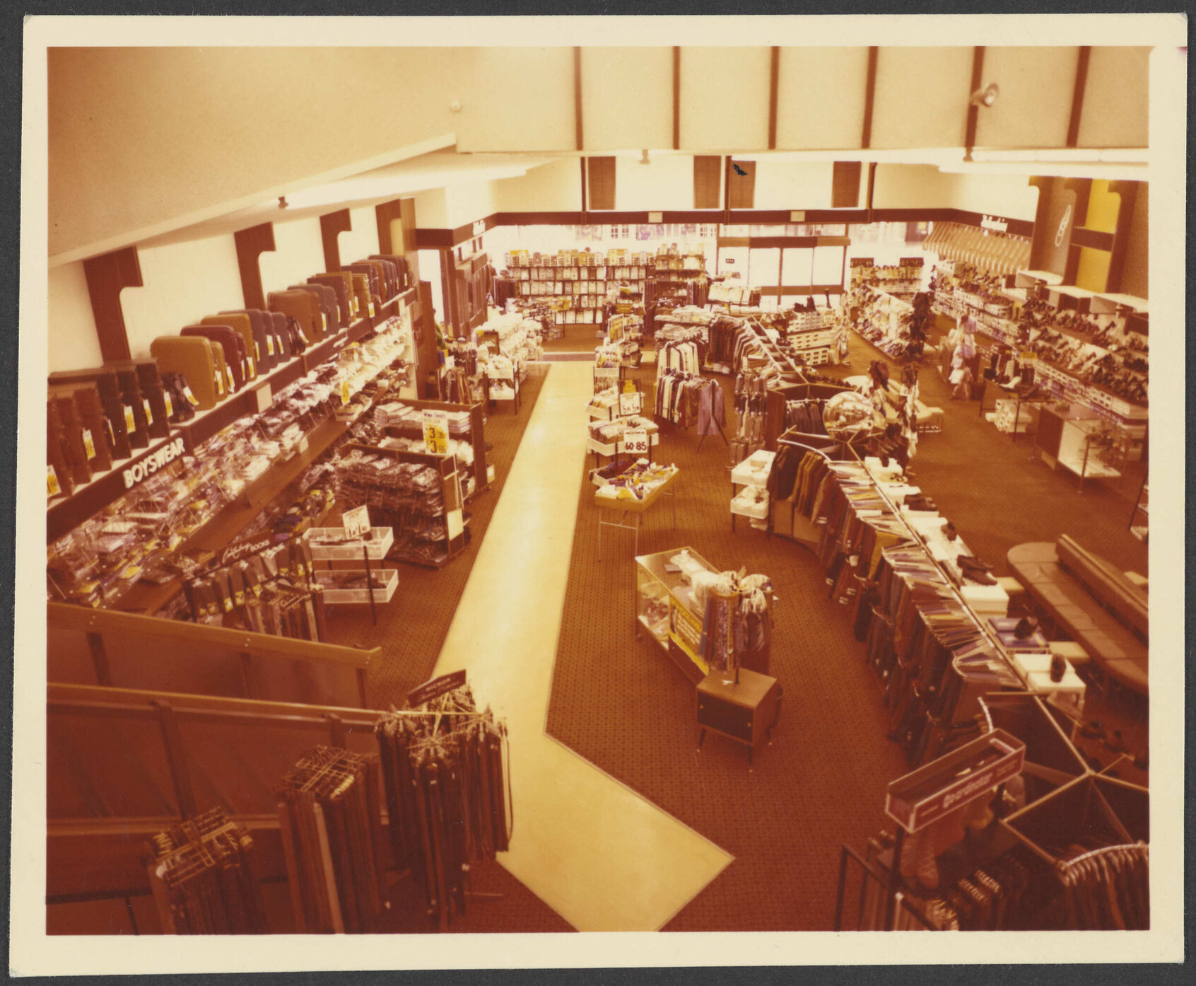 Hallensteins store interior, Palmerston North