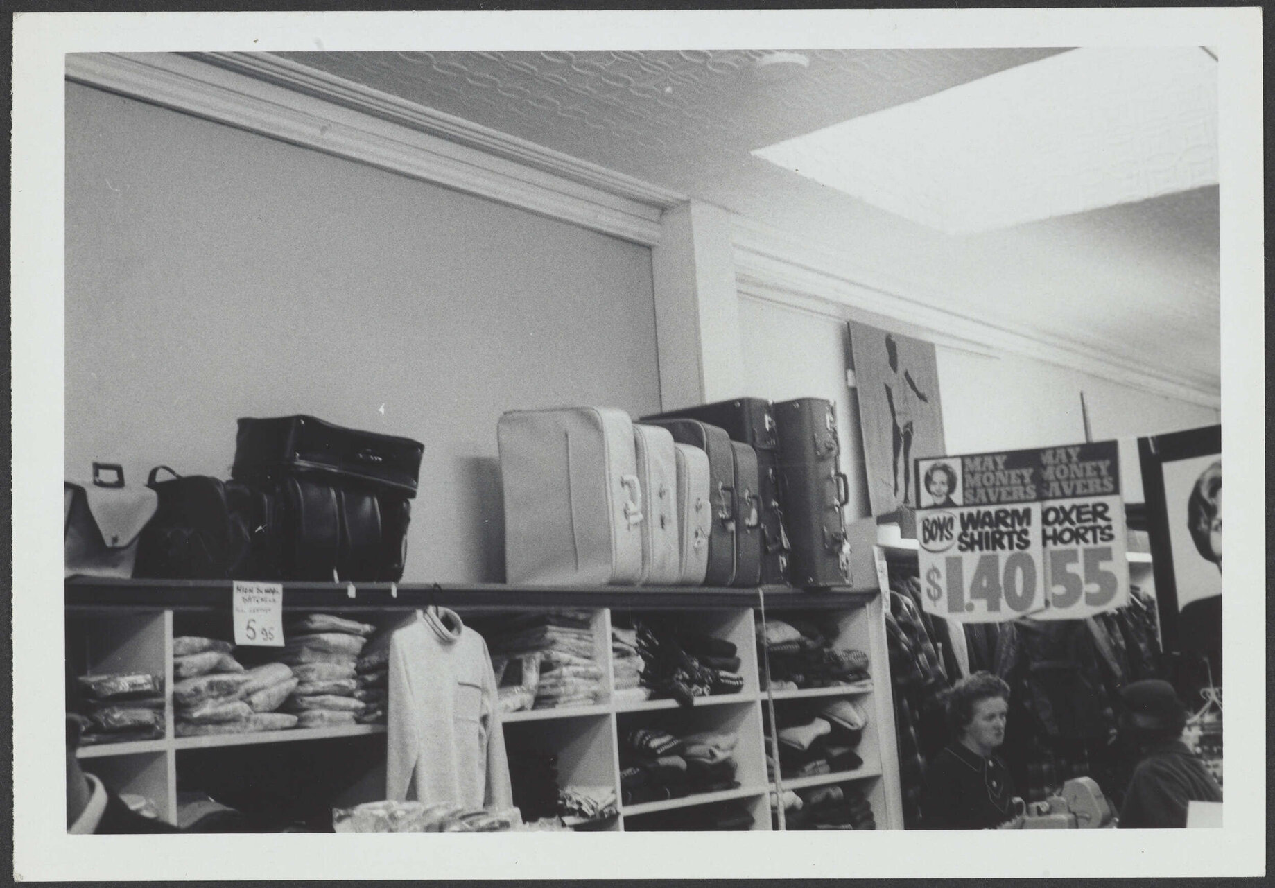 Hallensteins store interior, Gore