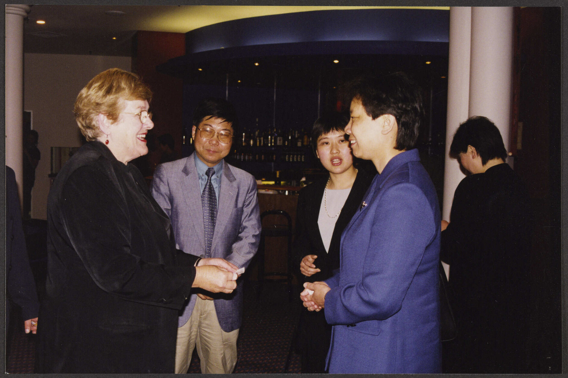 Elizabeth Hanan with members of Changning District Delegation to Dunedin