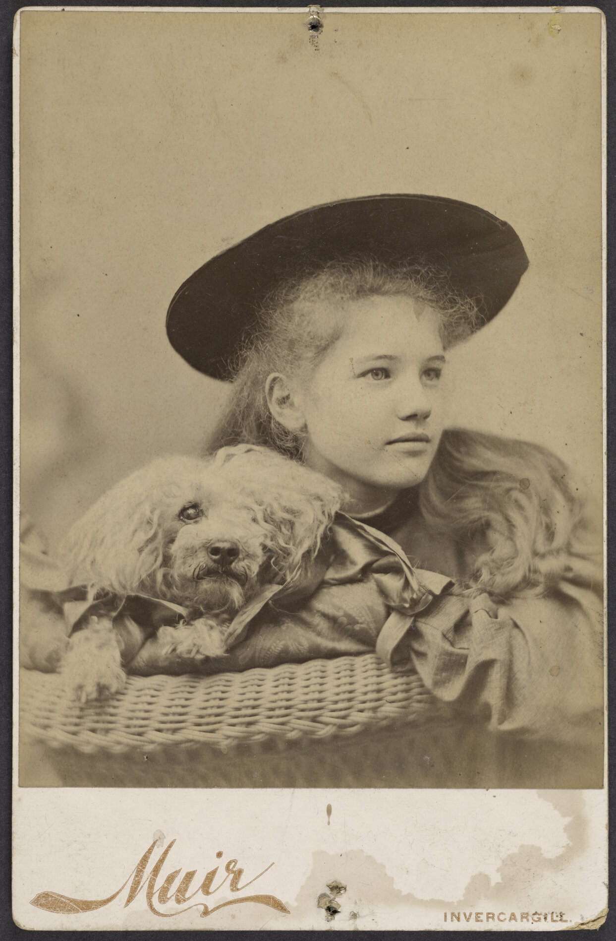 Mona Mary Muir and Puntie