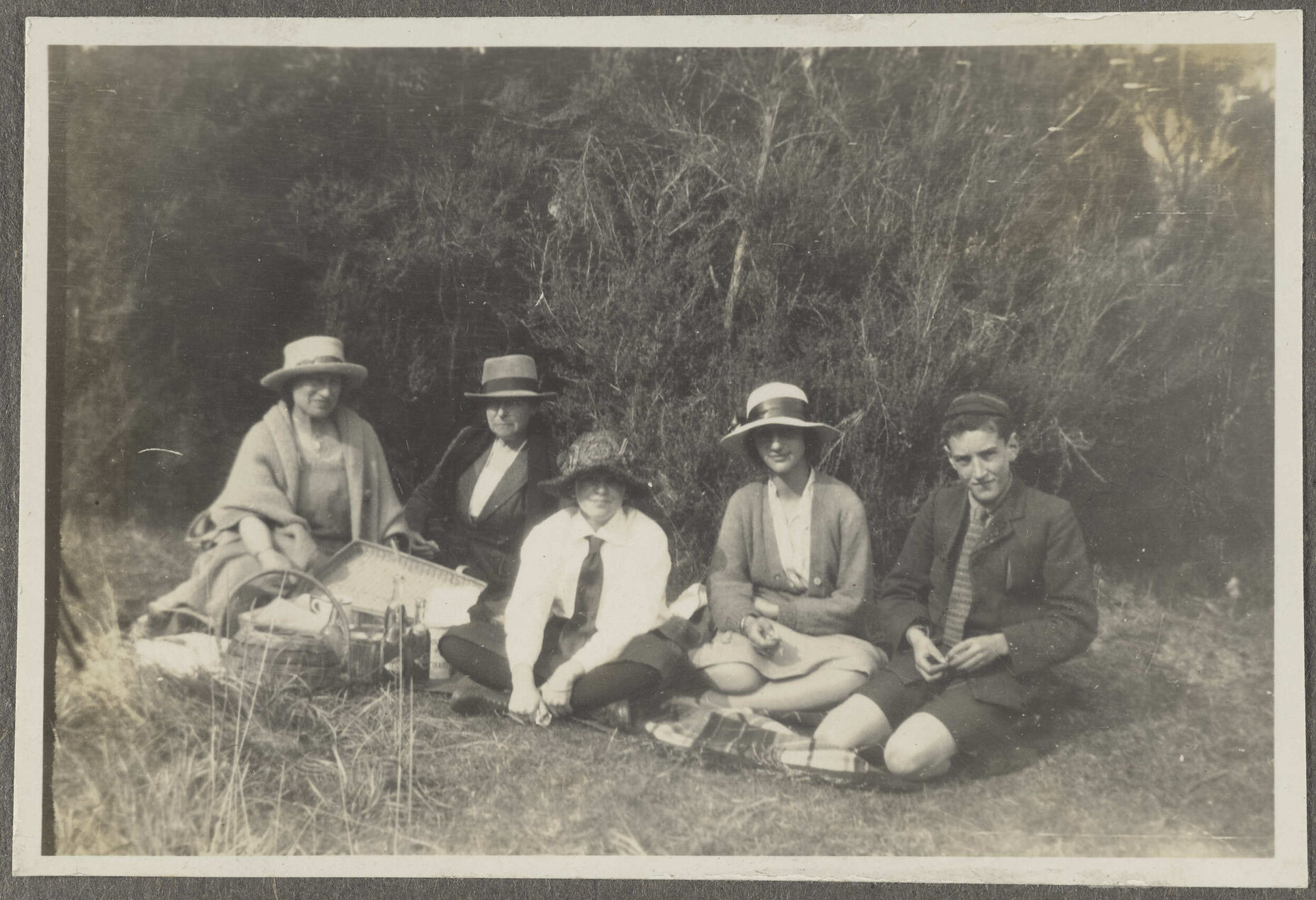 Picnic at Whare Flat