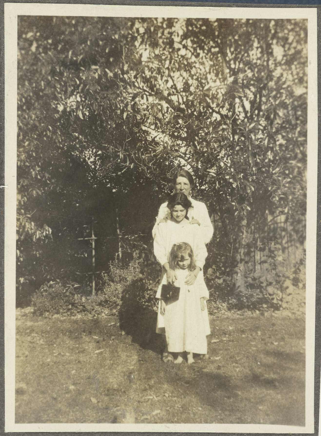 Emily Forsyth, Lesley Brasch and [Elespie Forsyth]