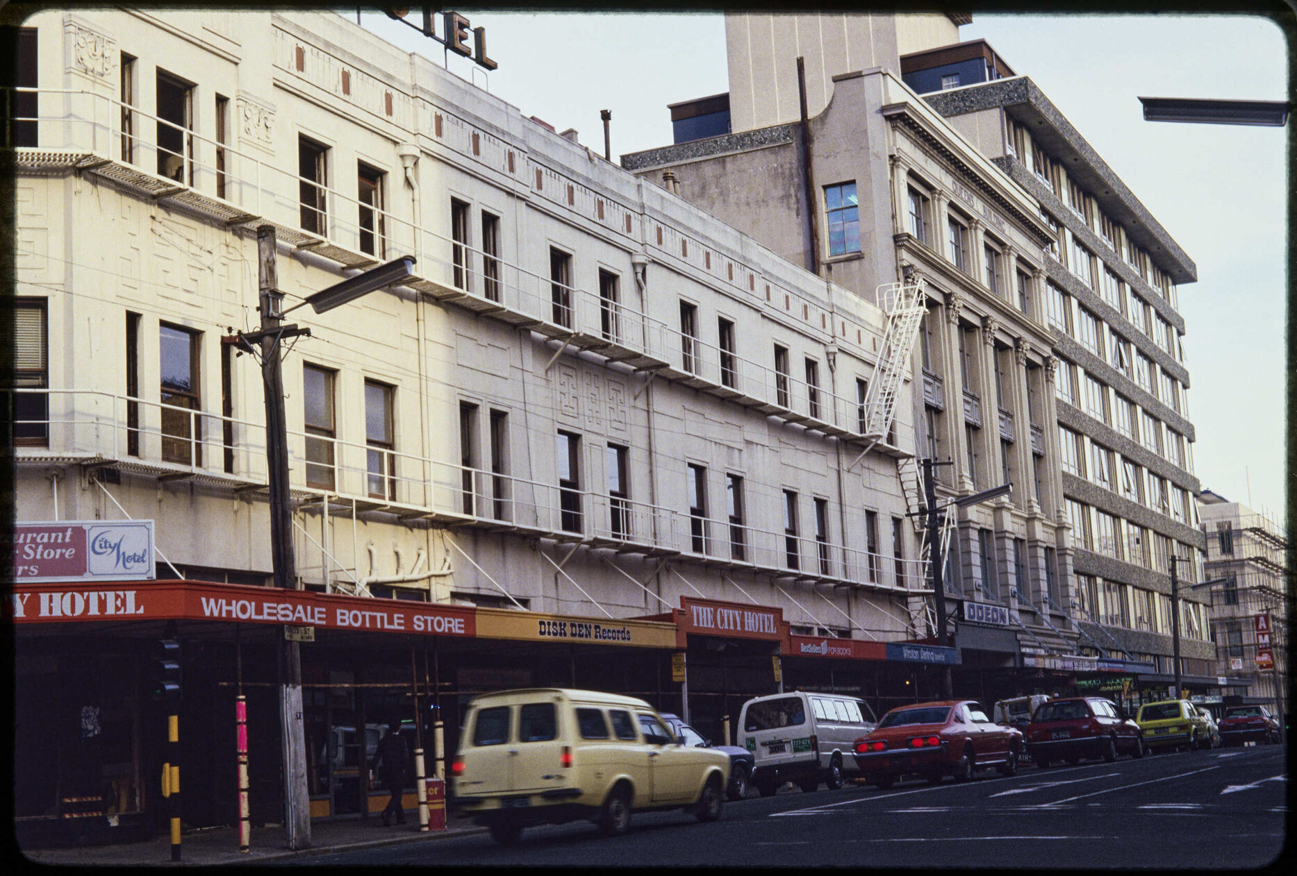 The City Hotel at the time of its demolition