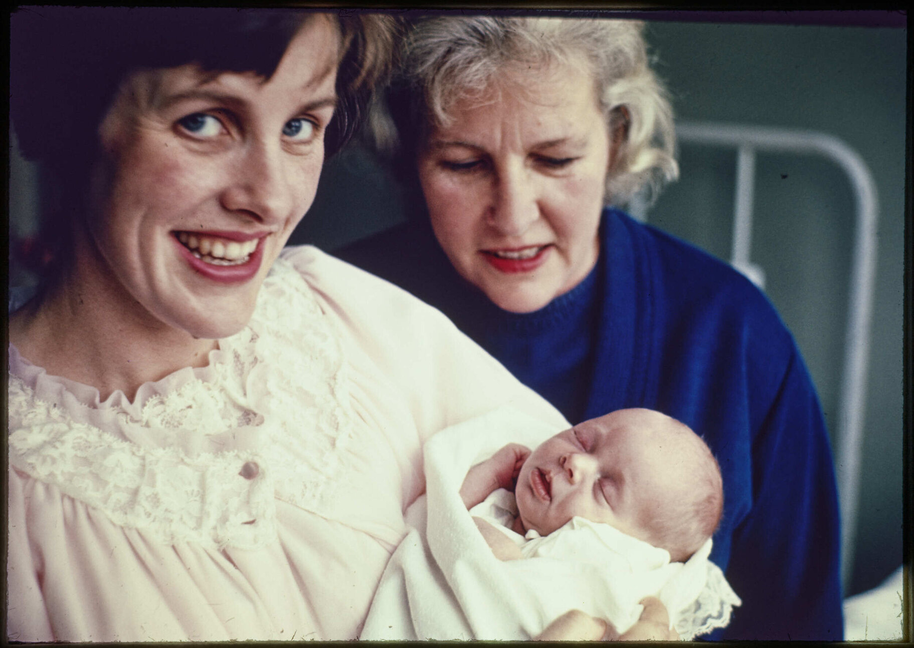 Elizabeth Hanan and her mother Lady Enid Walsh with baby Alison, aged 9 days