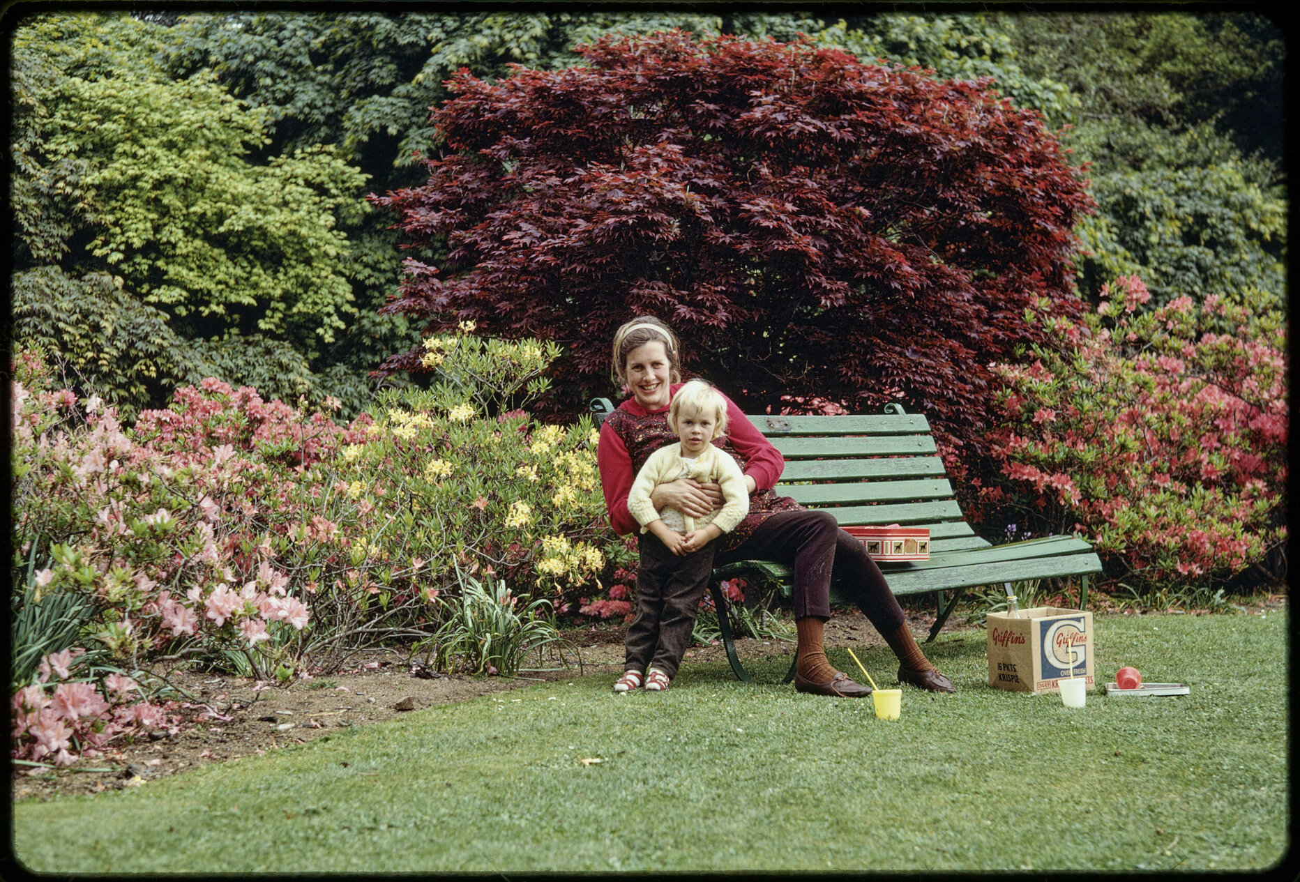 Elizabeth and Alison Hanan at Azalea Garden, Dunedin Botanic Garden