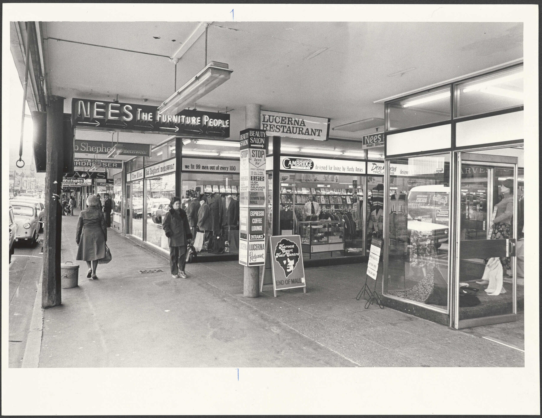 Entrance to Harvest Court Mall, Golden Block