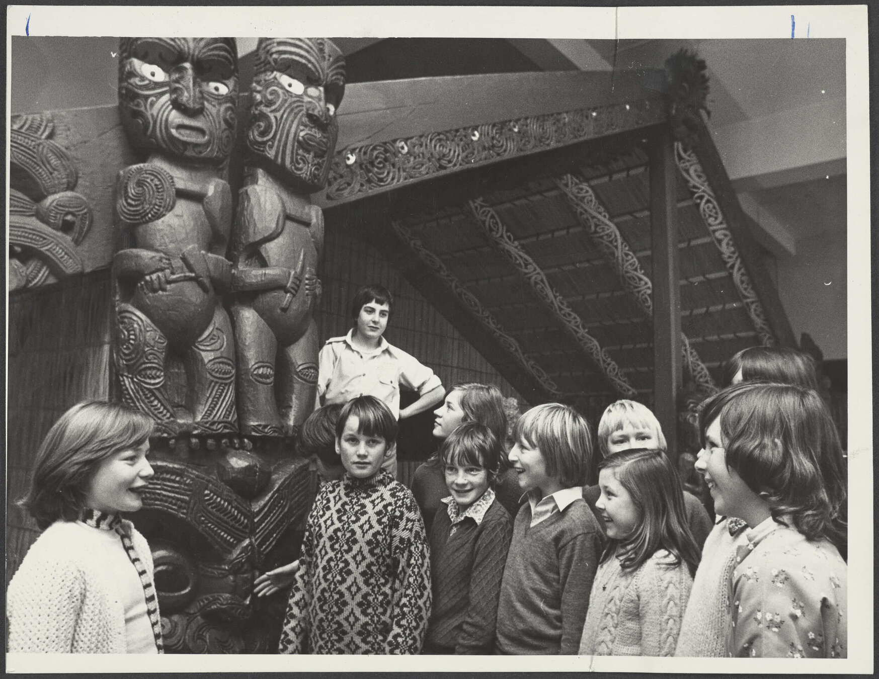Primary school children outside Mataatua, Otago Museum