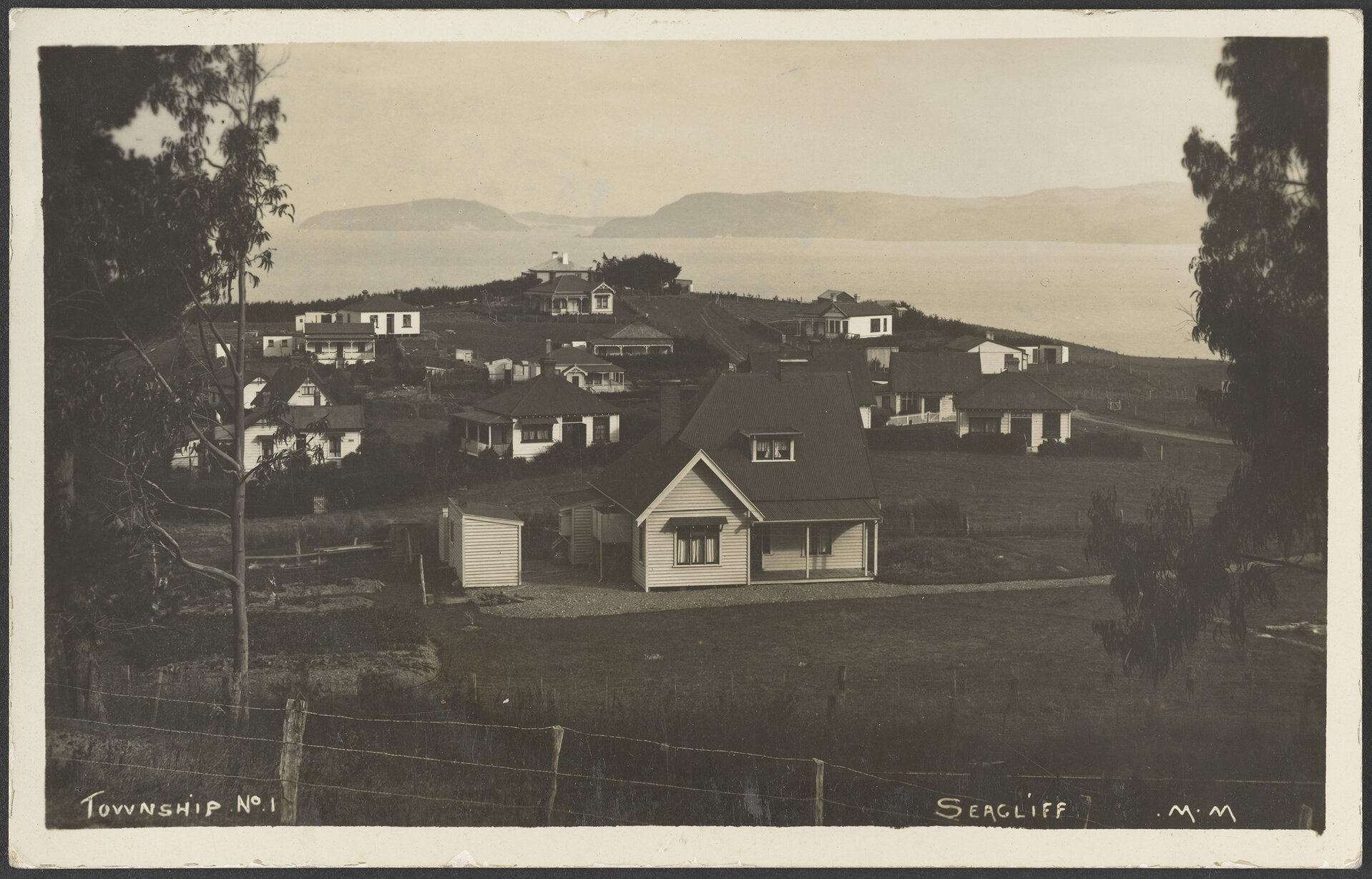 Township no 1, Seacliff