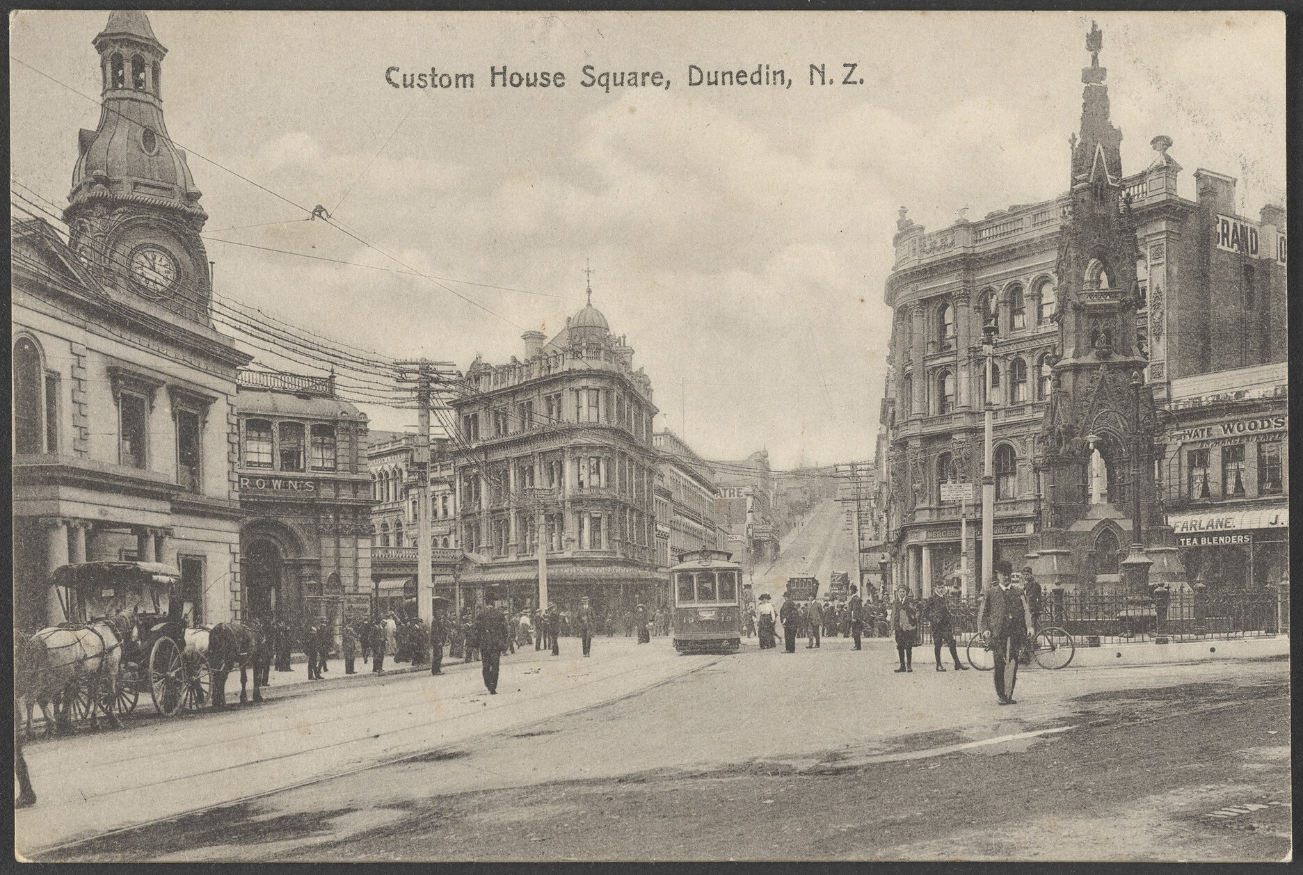 Custom House Square, Dunedin, N.Z.
