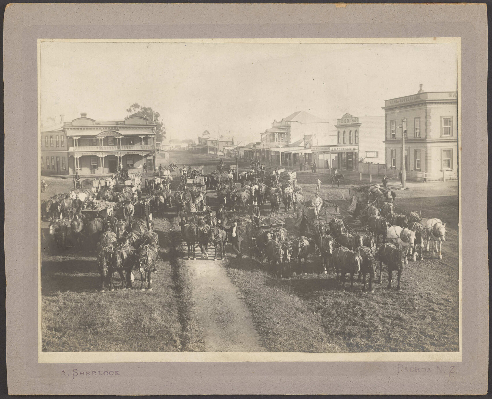 Clarkin's waggons, Paeroa