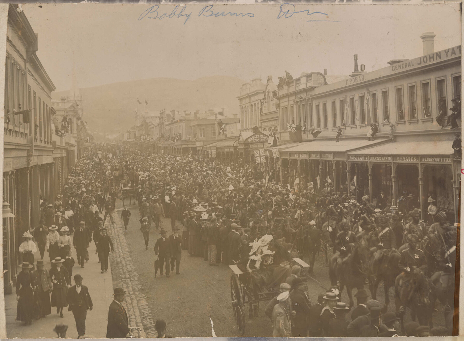 The march of the troops, looking up George Street