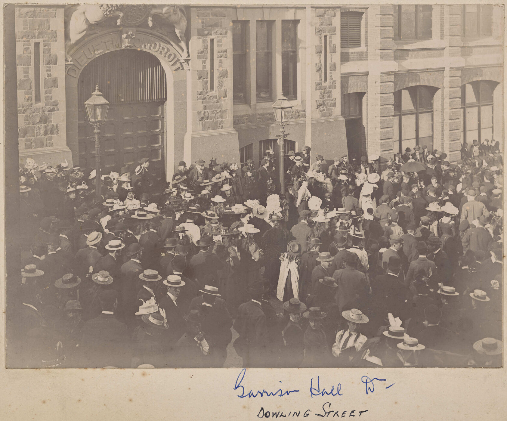 Crowd outside Garrison Hall, Dunedin