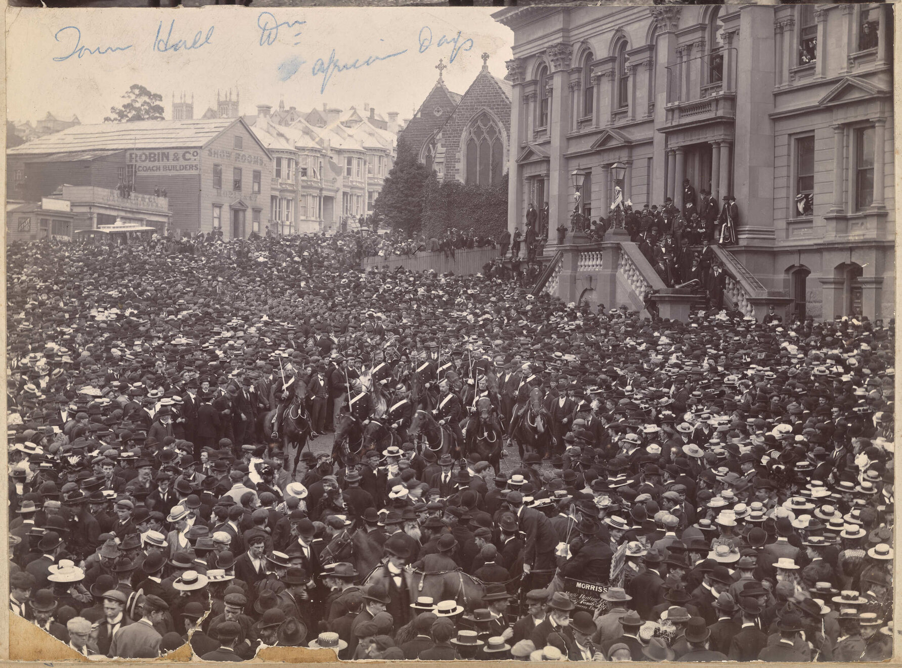 Town Hall, Dunedin