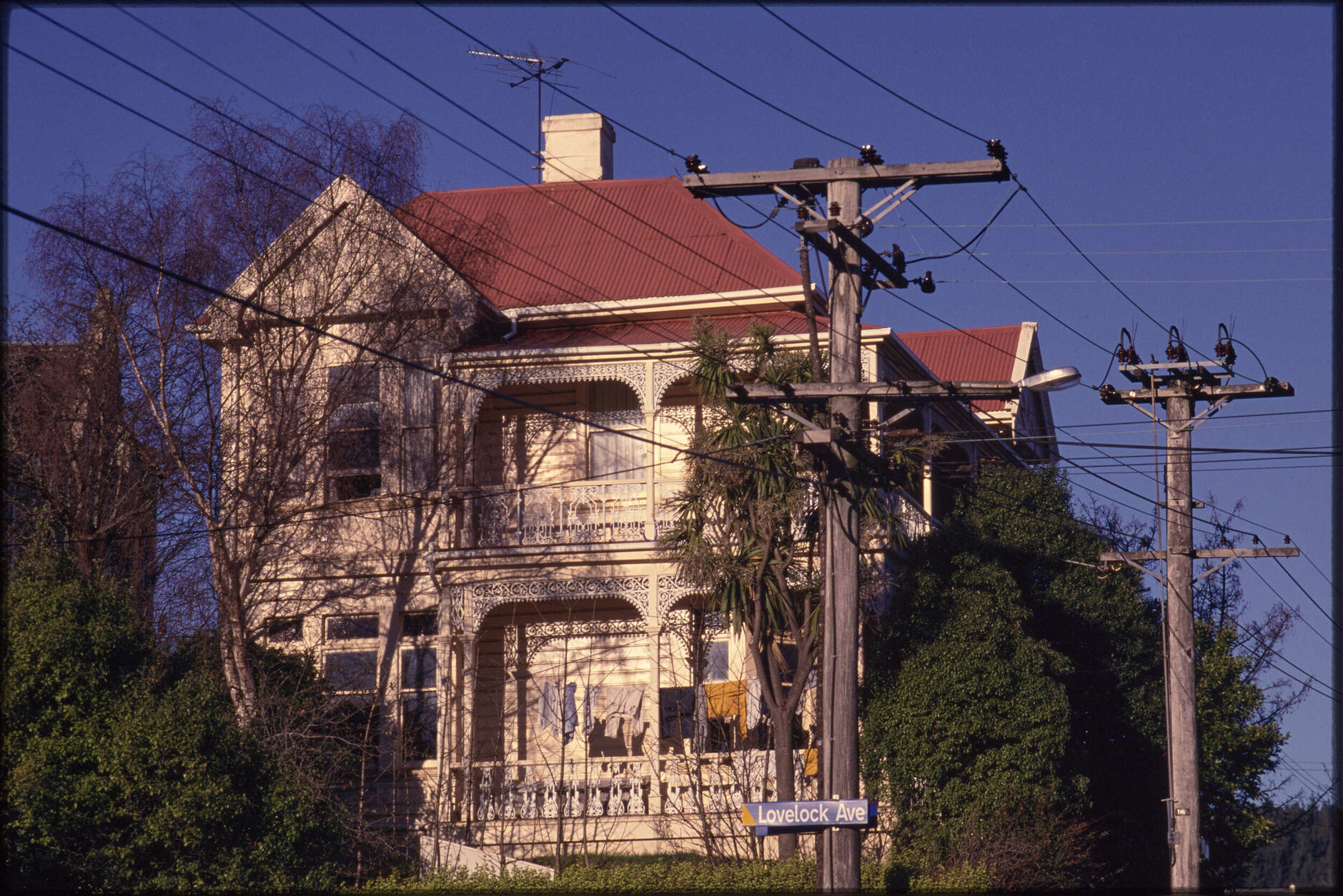 Student flat at the corner of Lovelock Avenue and Dundas Street